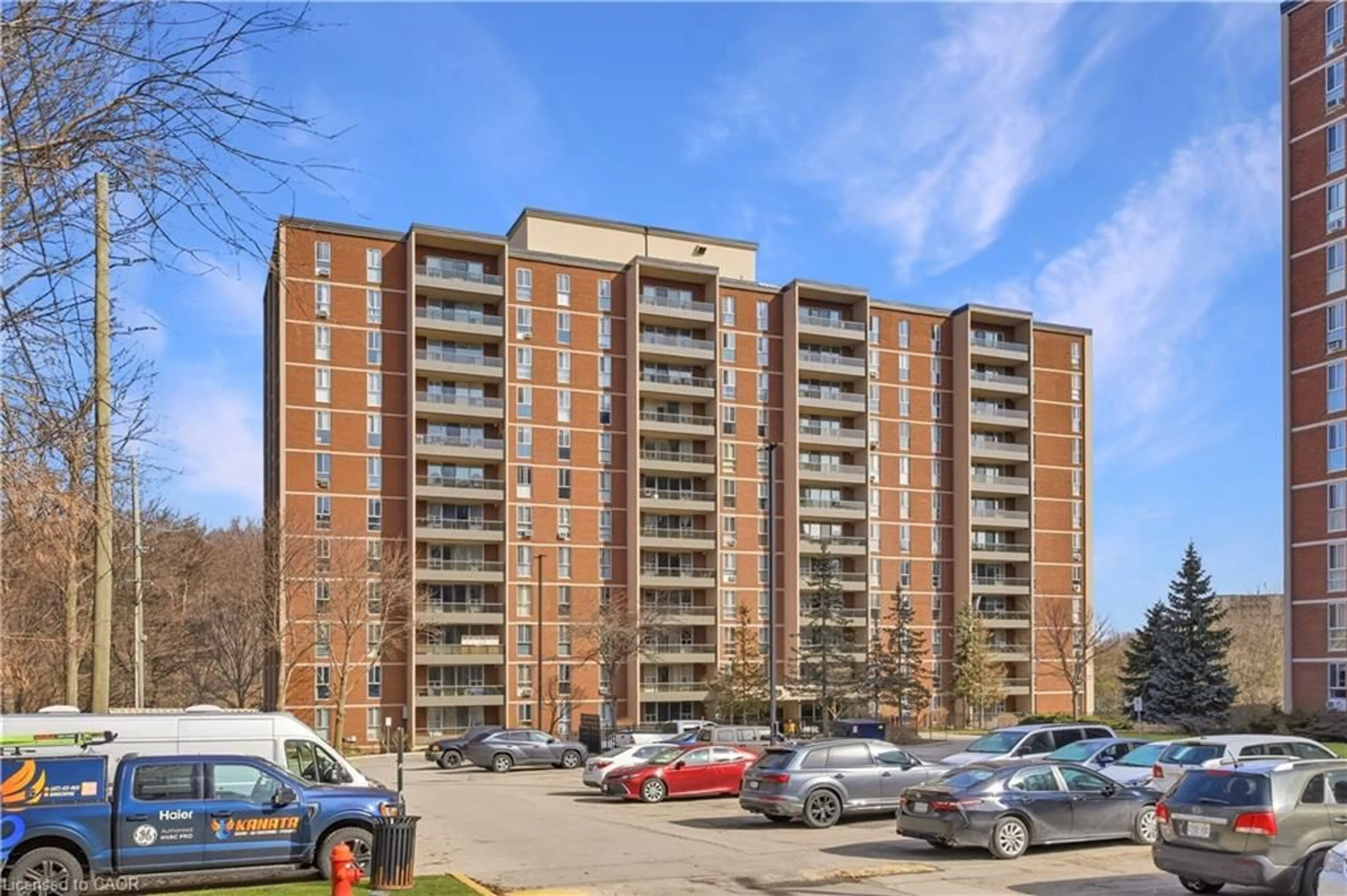 Unknown for 1968 Main St #103, Hamilton Ontario L8S 1J7