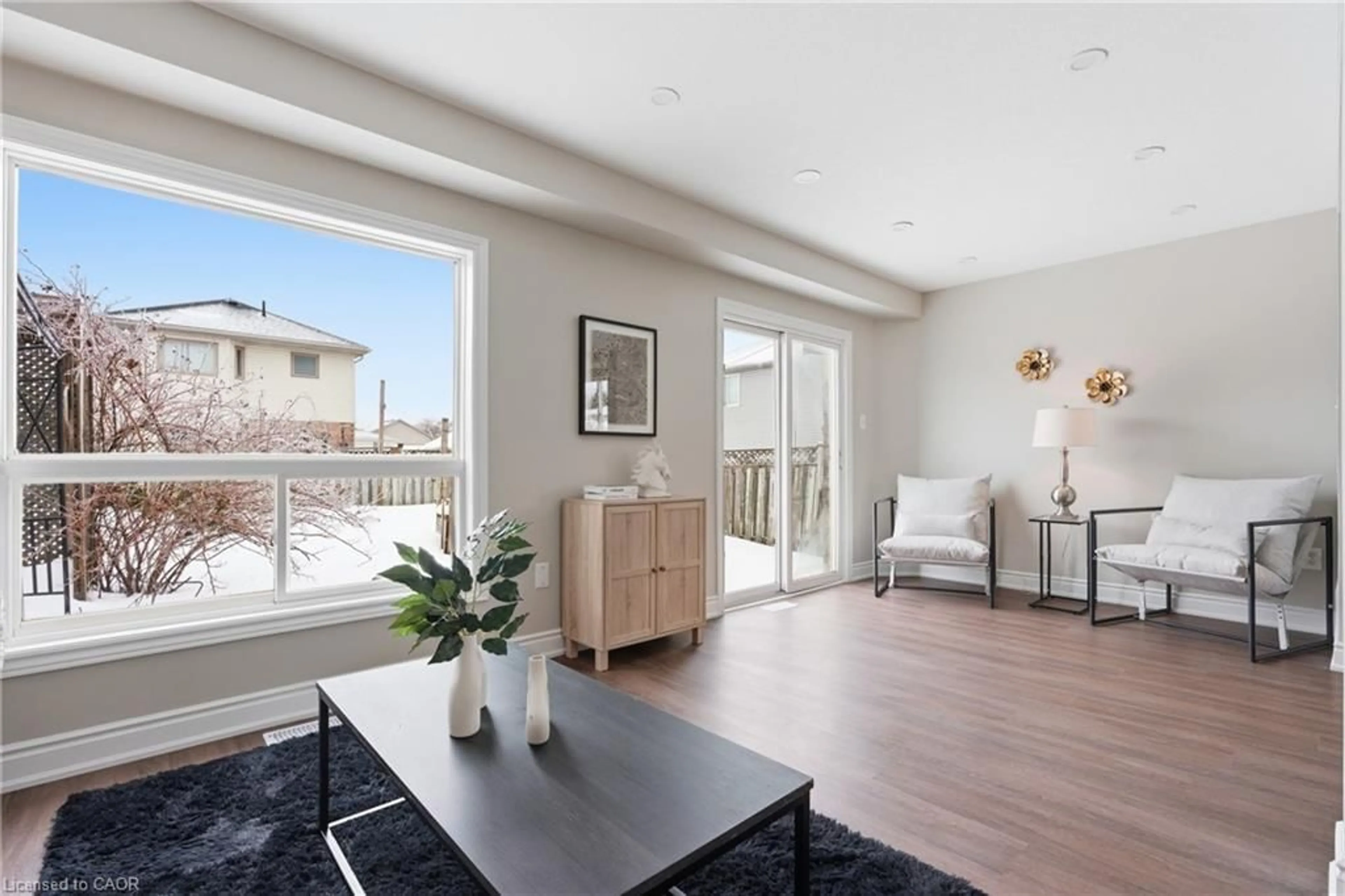 Living room with furniture, unknown for 269 Millburn Blvd, Fergus Ontario N1M 3S3