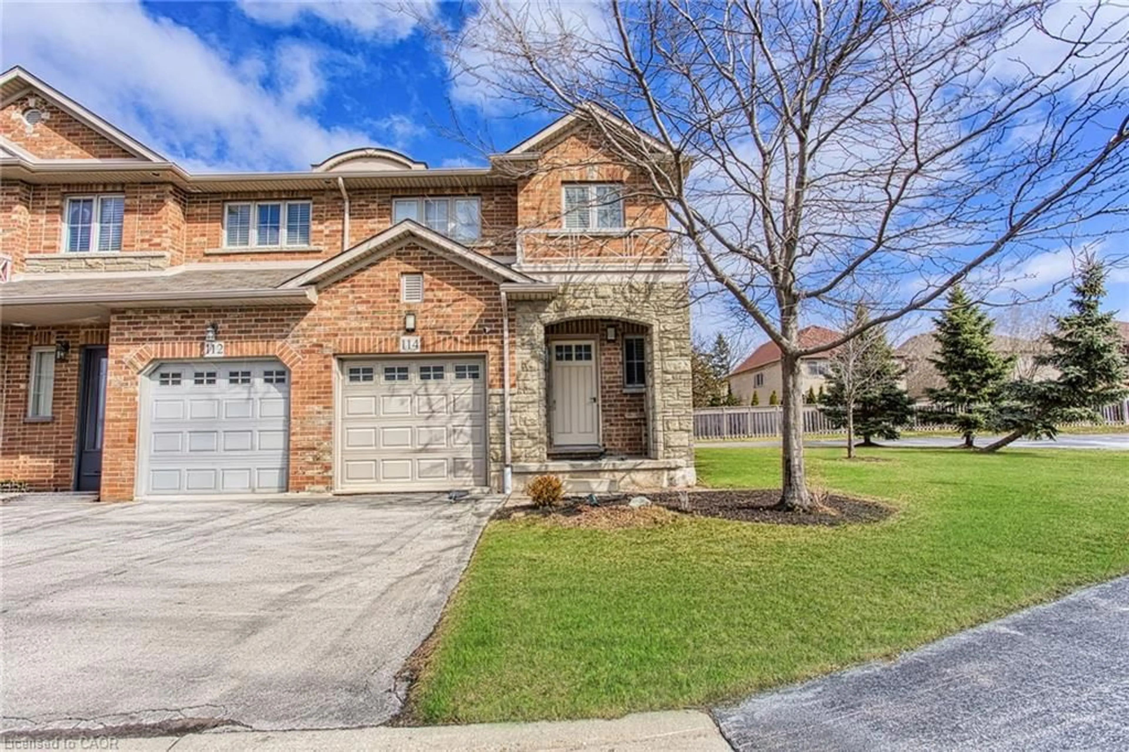 Home with brick exterior material, street for 114 Marina Point Cres, Stoney Creek Ontario L8E 0E4