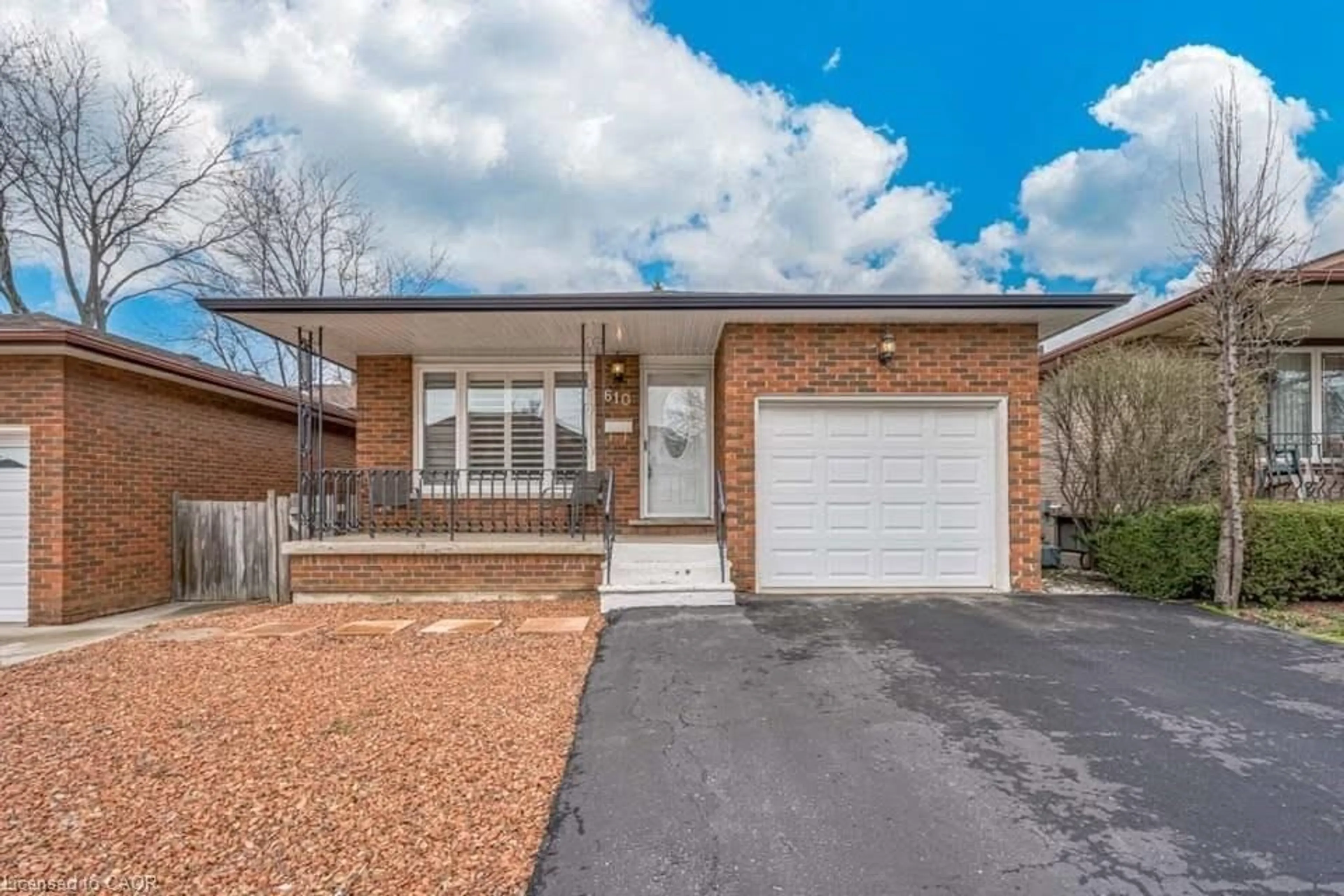 Home with brick exterior material, street for 610 Stone Church Rd, Hamilton Ontario L8B 1A7