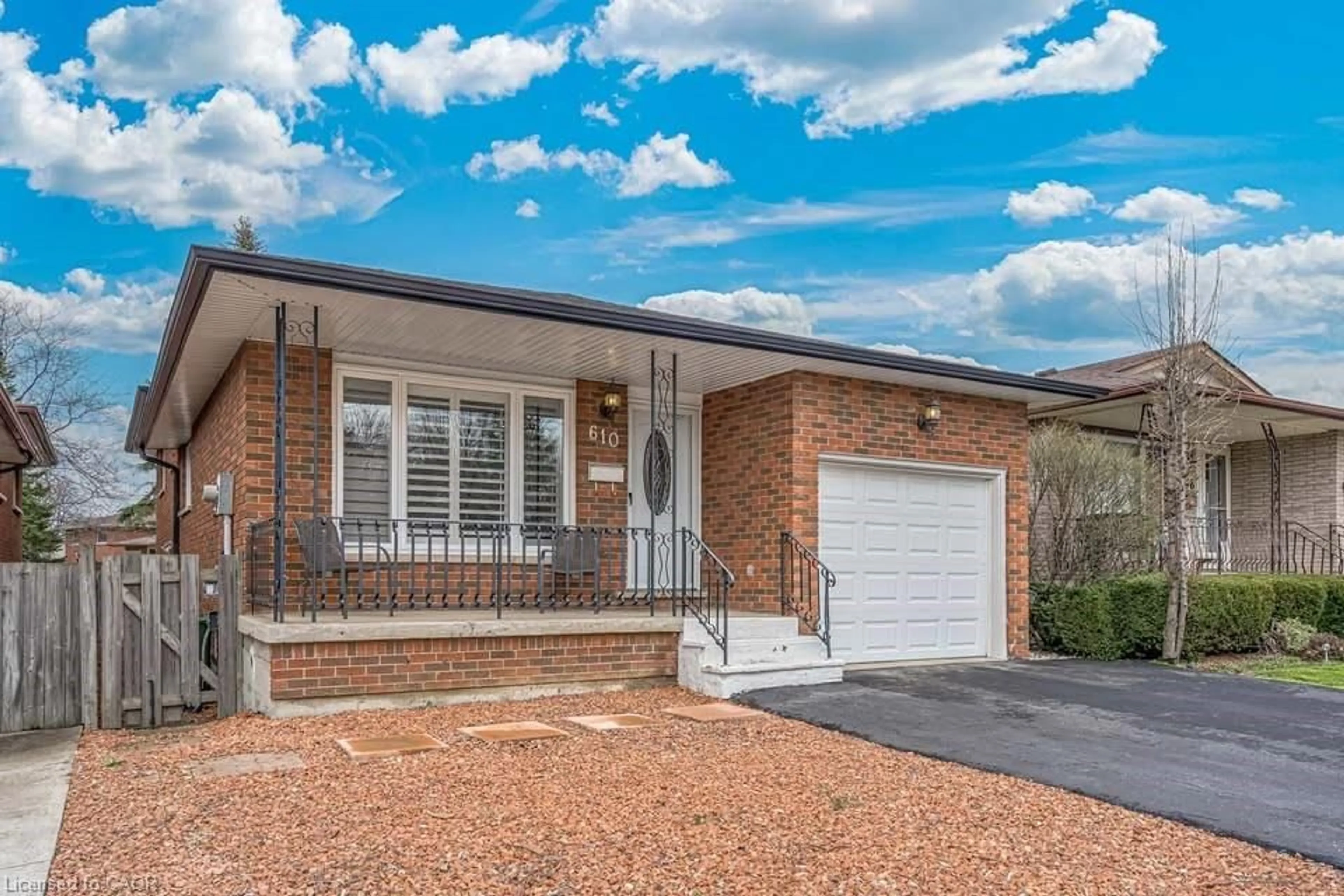 Home with brick exterior material, street for 610 Stone Church Rd, Hamilton Ontario L8B 1A7