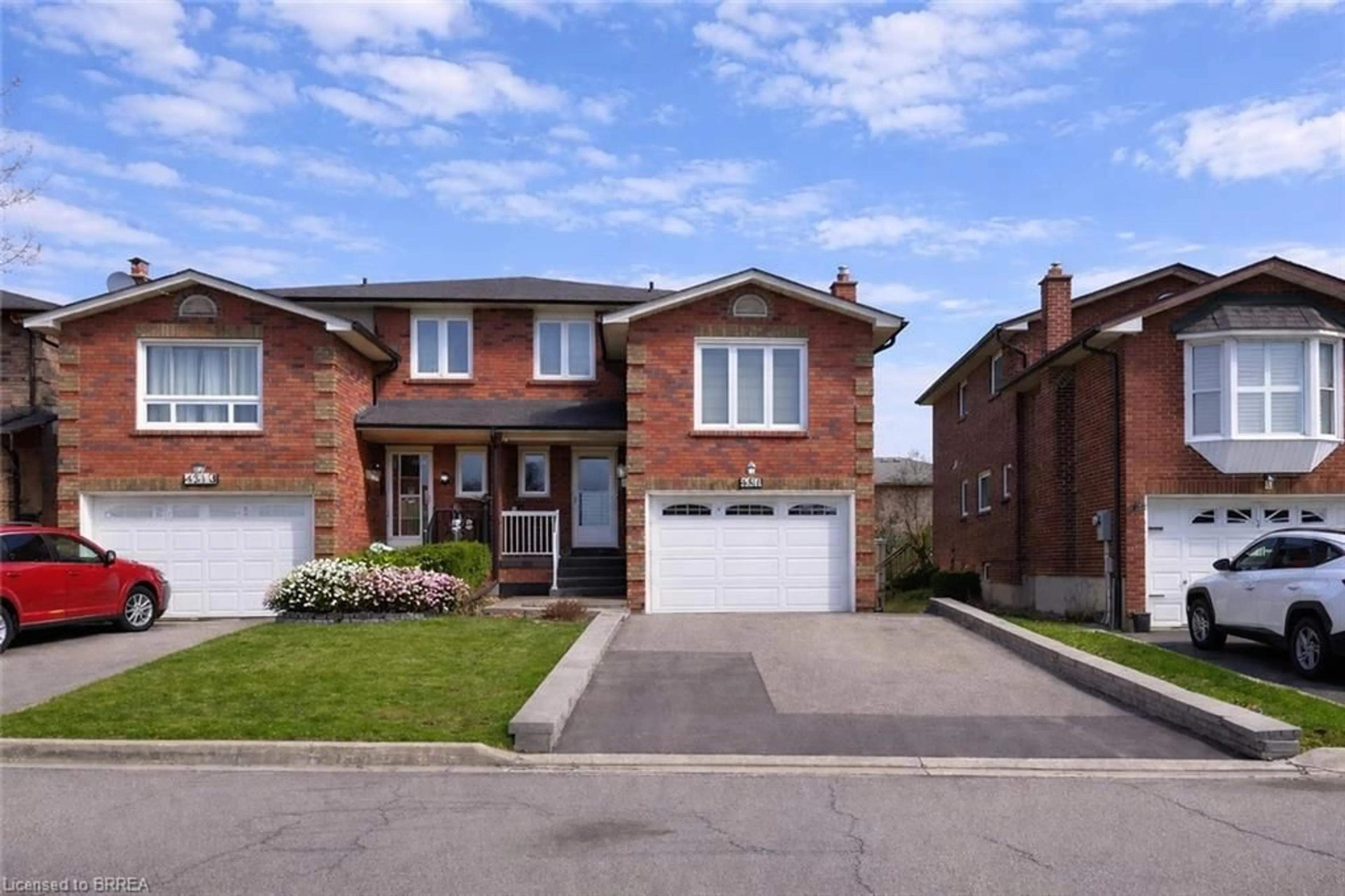 Home with brick exterior material, street for 4311 Poltava Cres, Mississauga Ontario L4W 3B9