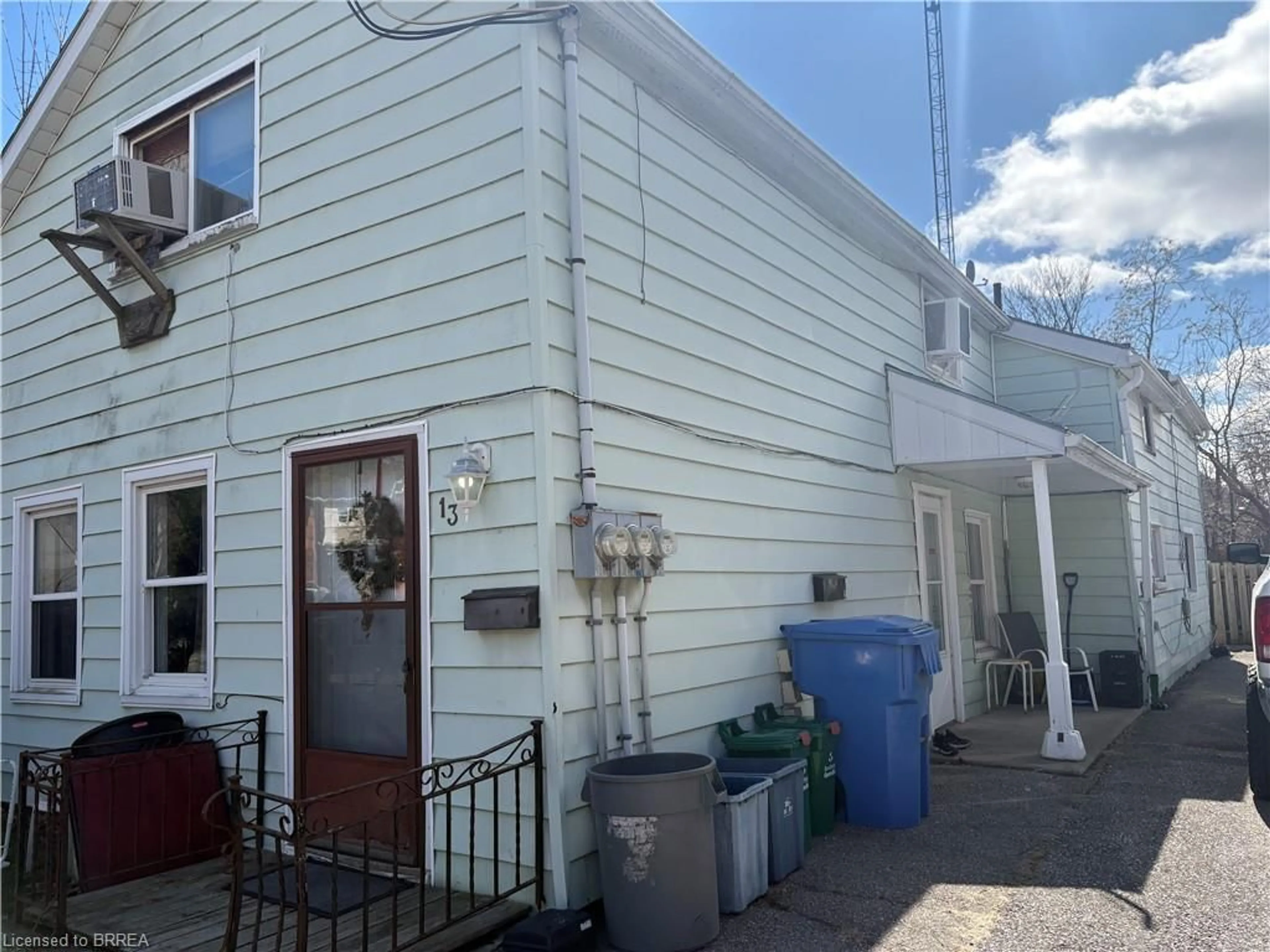 Unknown for 13 Sheridan St, Brantford Ontario N3T 2P7