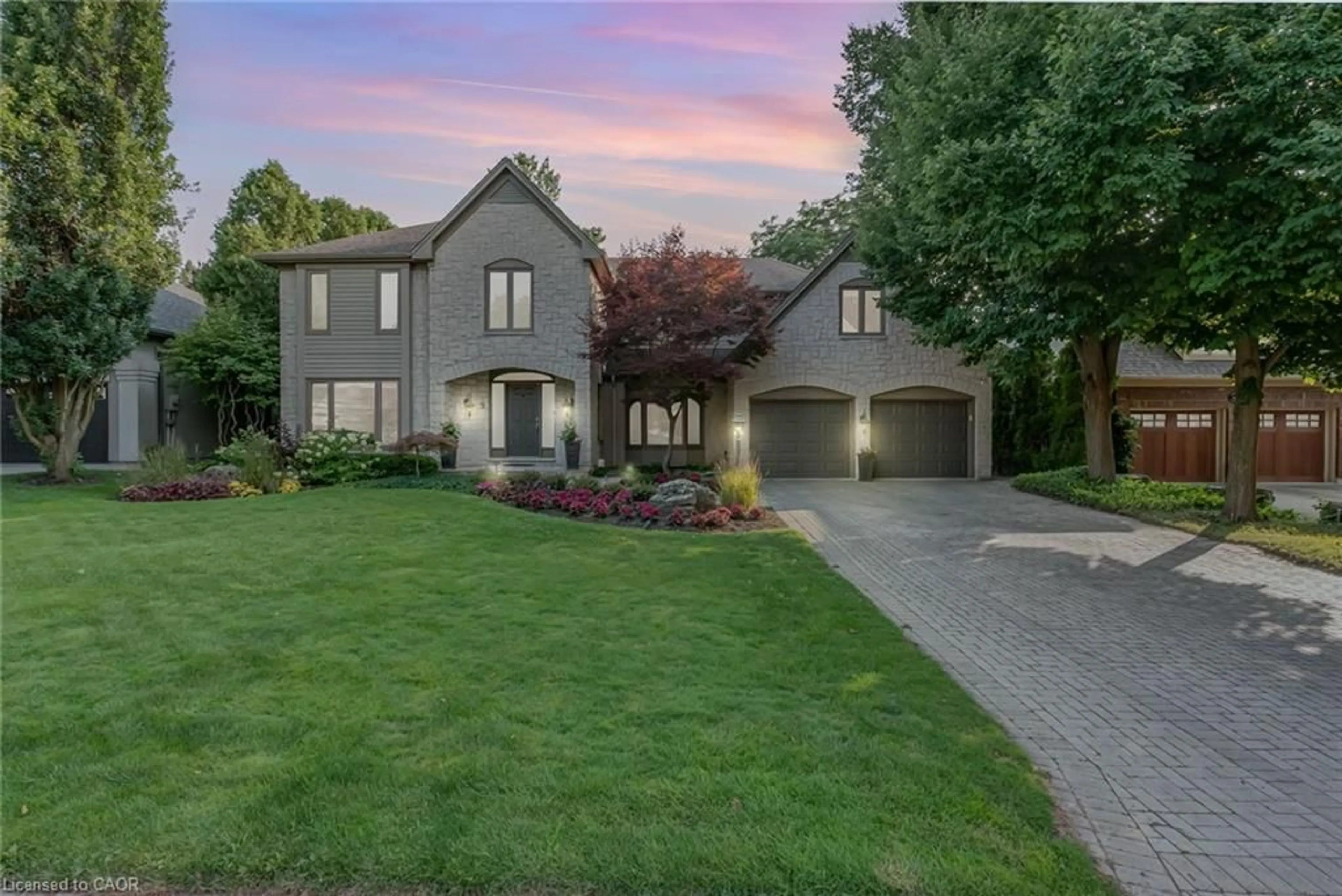 Unknown for 9 Flanders Dr, Waterdown Ontario L8B 0G6