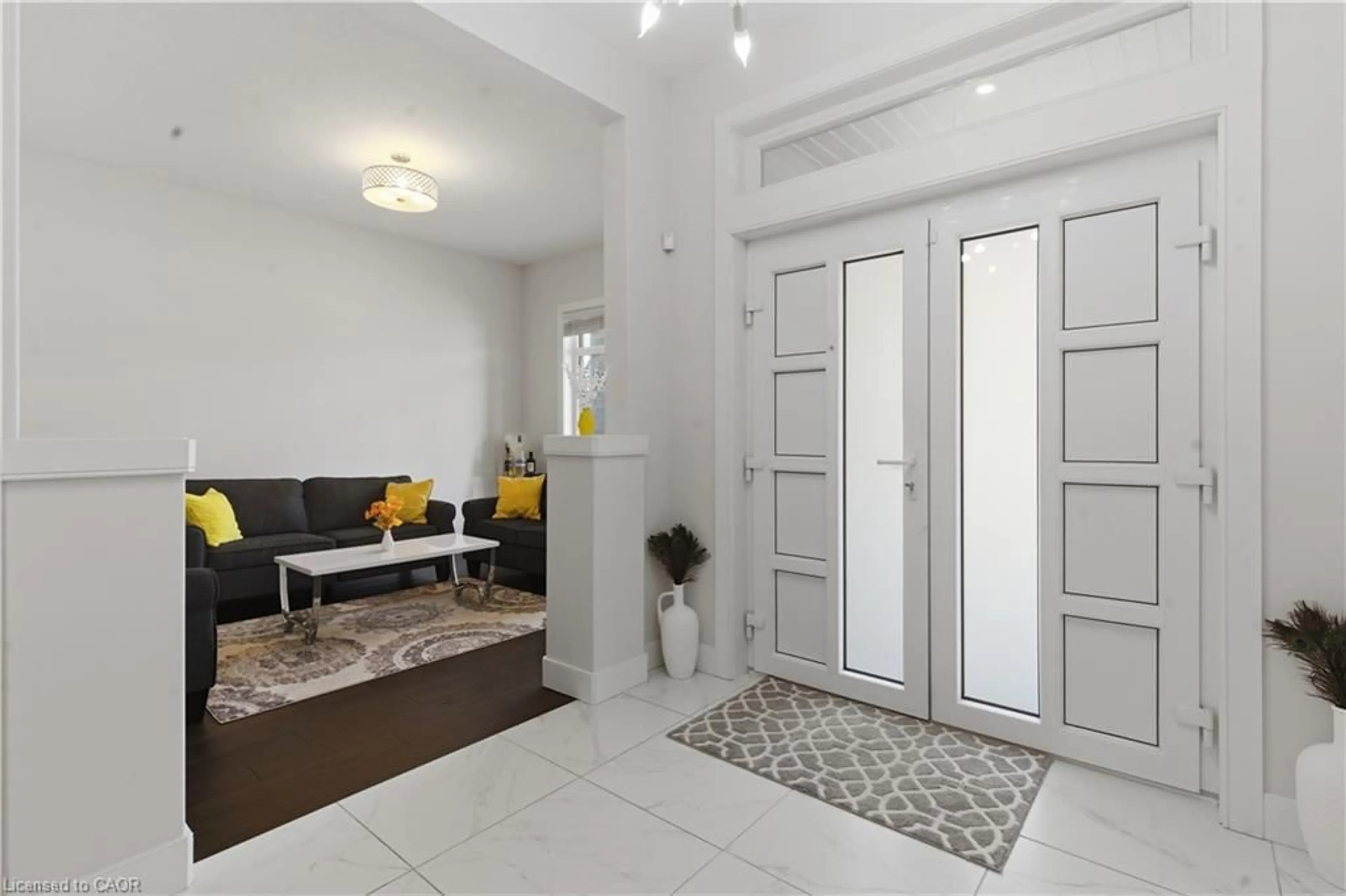 Indoor entryway for 2000 Maddex Way, London Ontario N5X 0M9