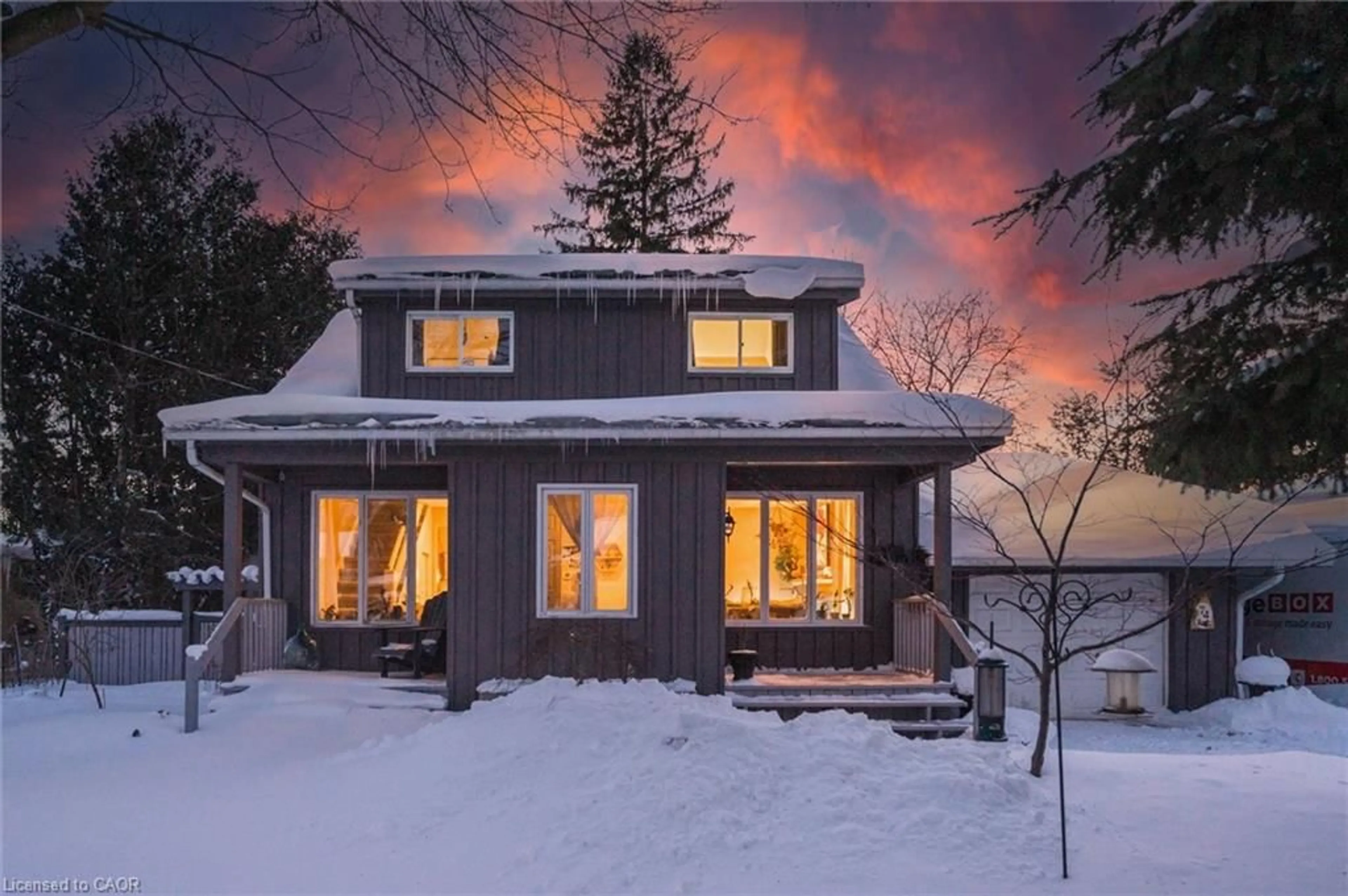 Unknown for 74 Kertland St, Centre Wellington Ontario N0B 1S0