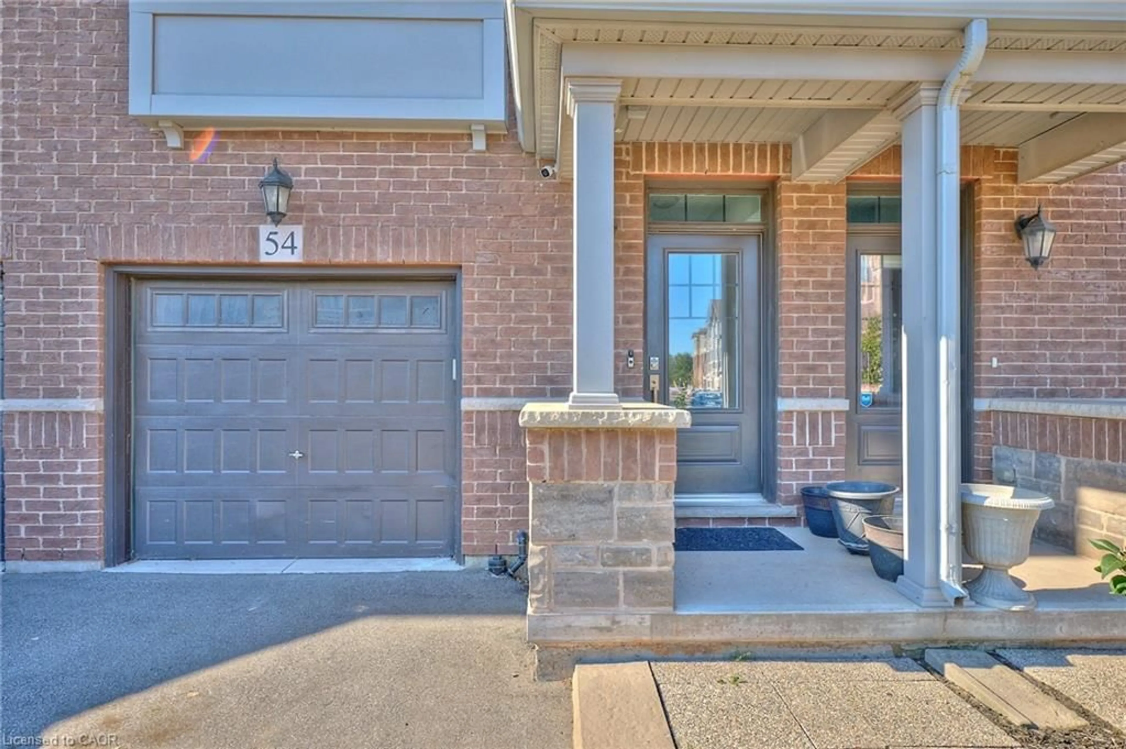 Home with brick exterior material, street for 288 Glover Rd #54, Stoney Creek Ontario L8W 5H6