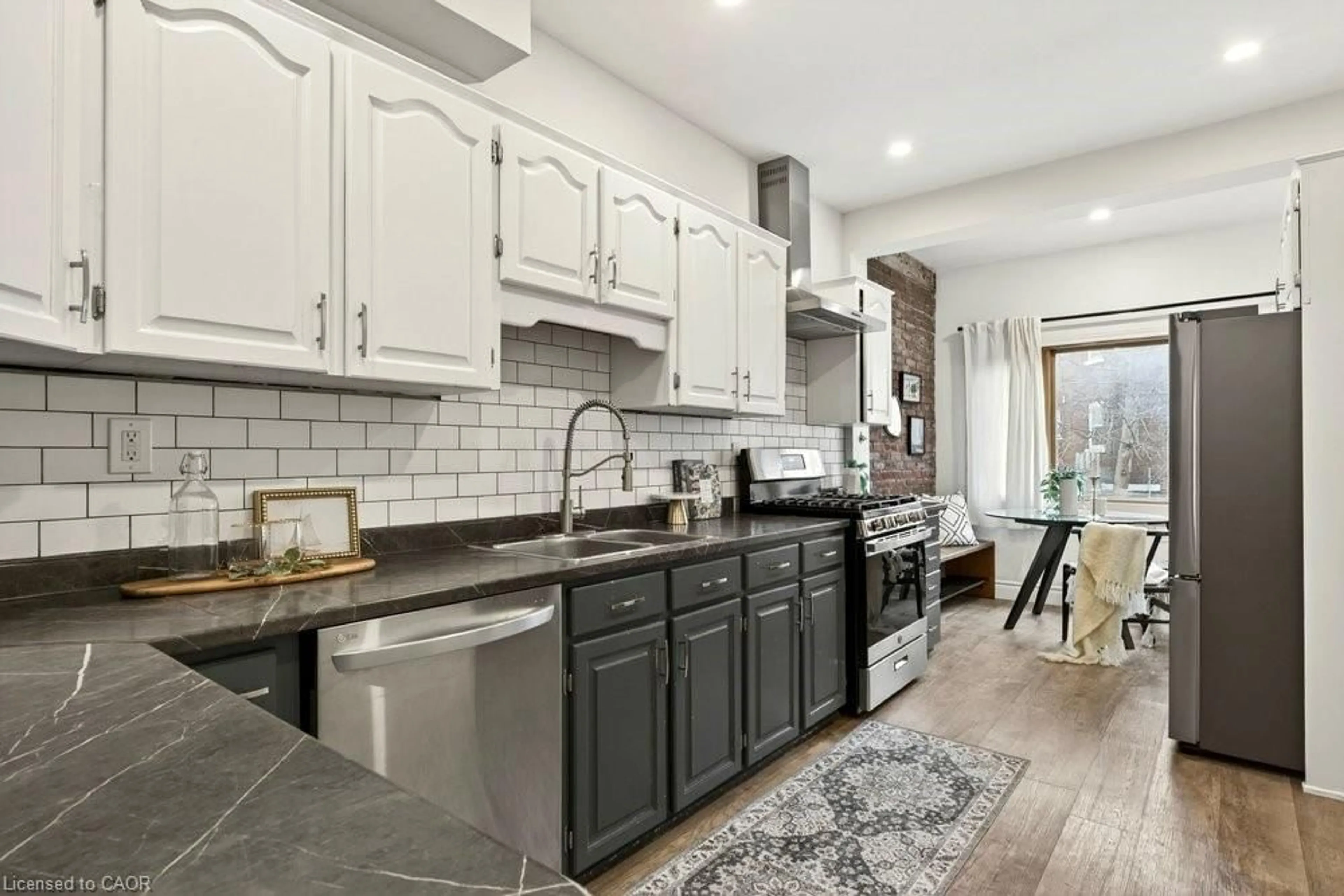 Open concept kitchen, ceramic/tile floor for 69 Balmoral Ave, Hamilton Ontario L8M 3K1