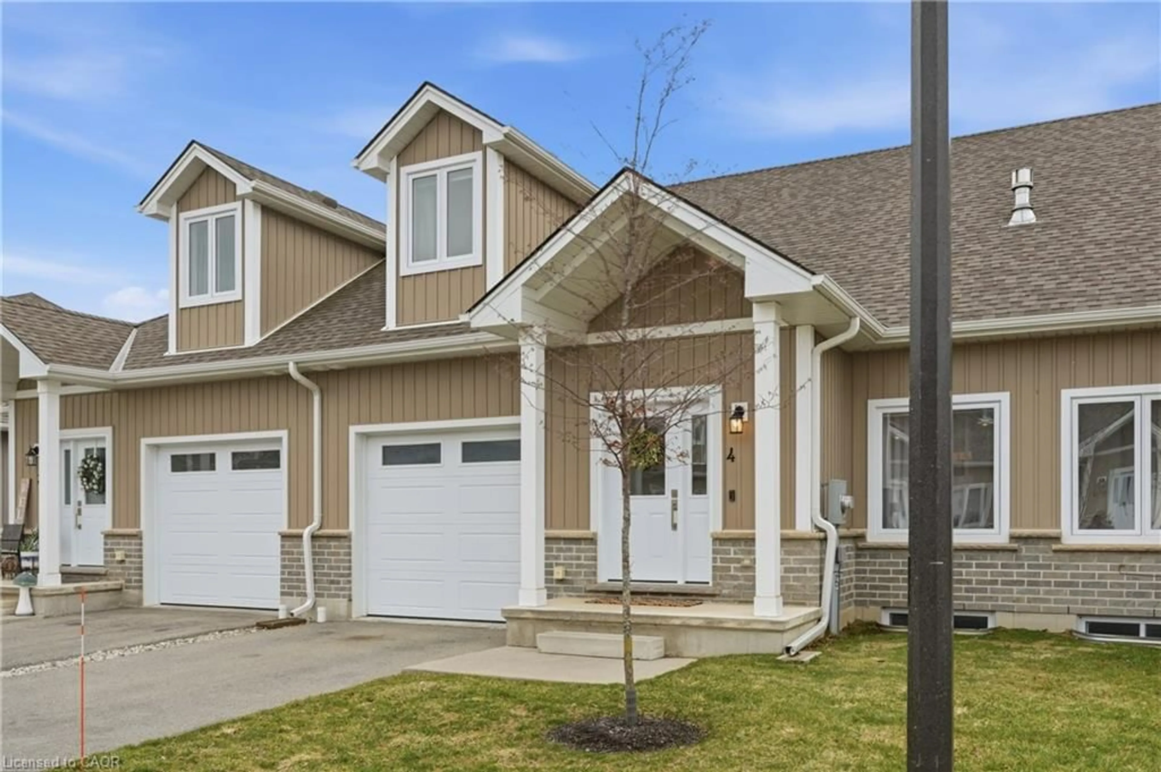 Unknown for 744 Nelson St #4, Port Dover Ontario N0A 1N4