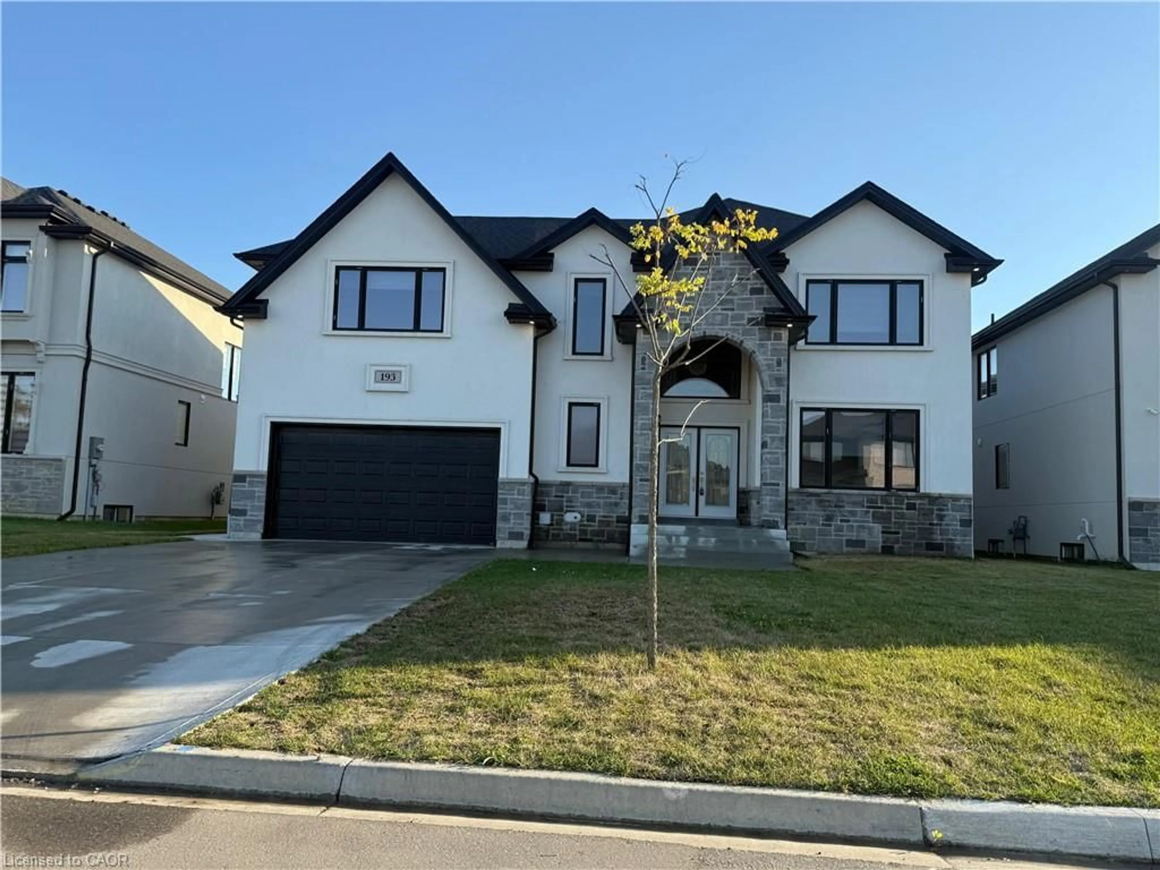 Home with brick exterior material, street for 193 Whelan Ave, Amherstburg Ontario N9V 0G9