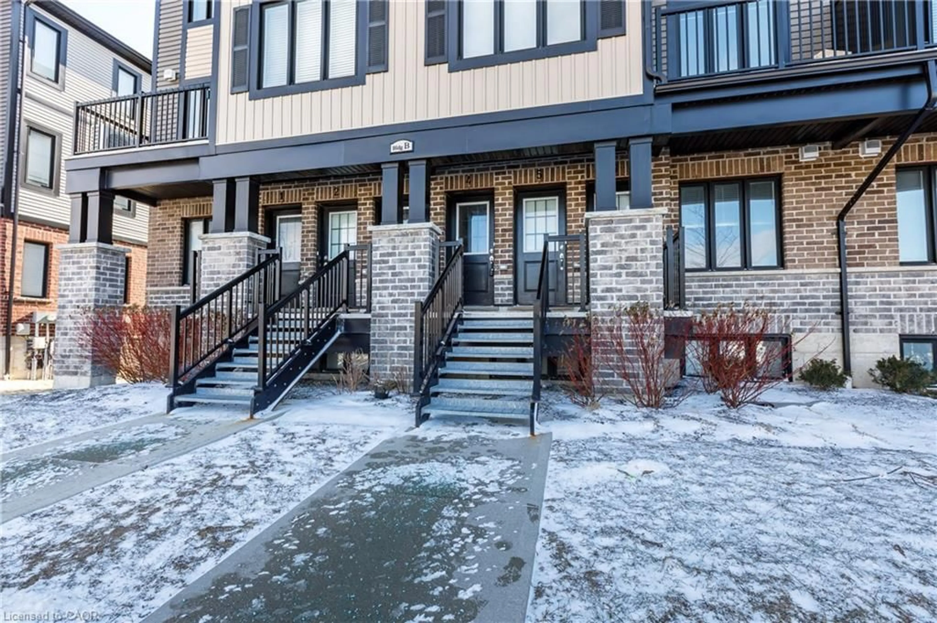 Unknown for 160 Rochefort St #B4, Kitchener Ontario N2R 0P5