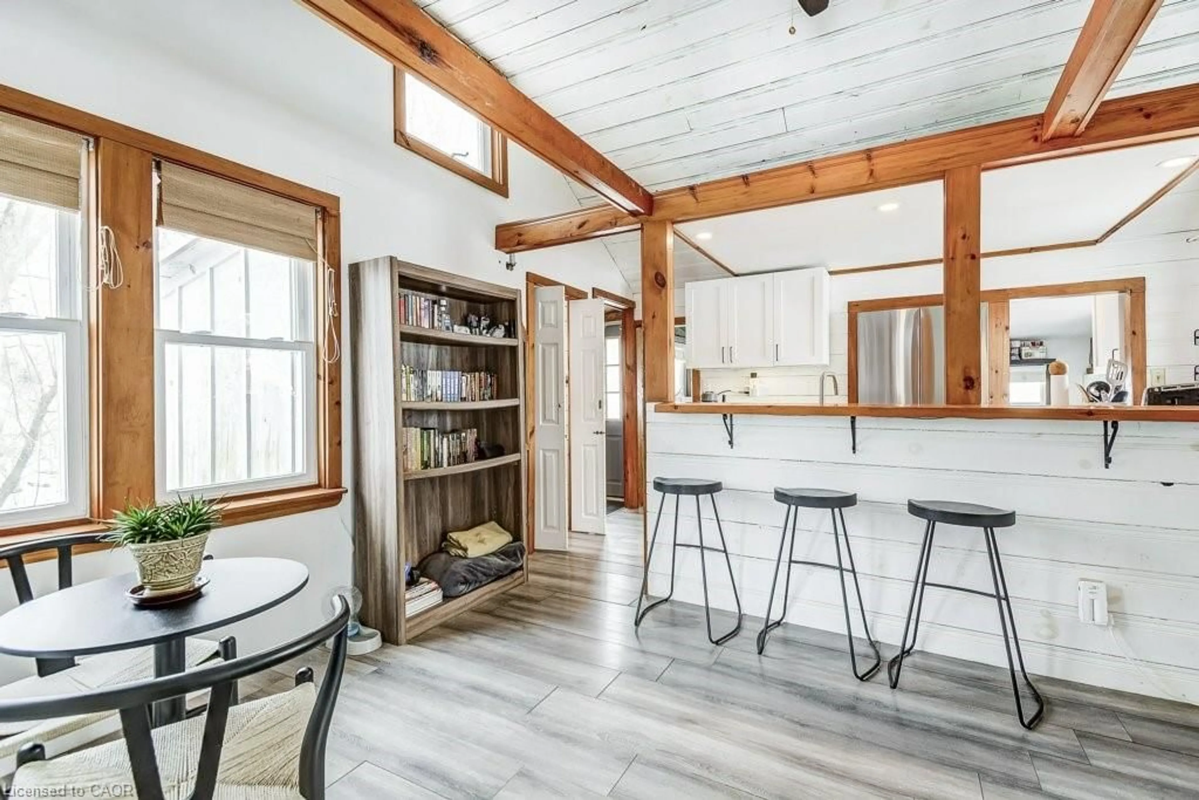 Open concept kitchen, unknown for 716 Sandy Bay Rd, Dunnville Ontario N1A 2W6