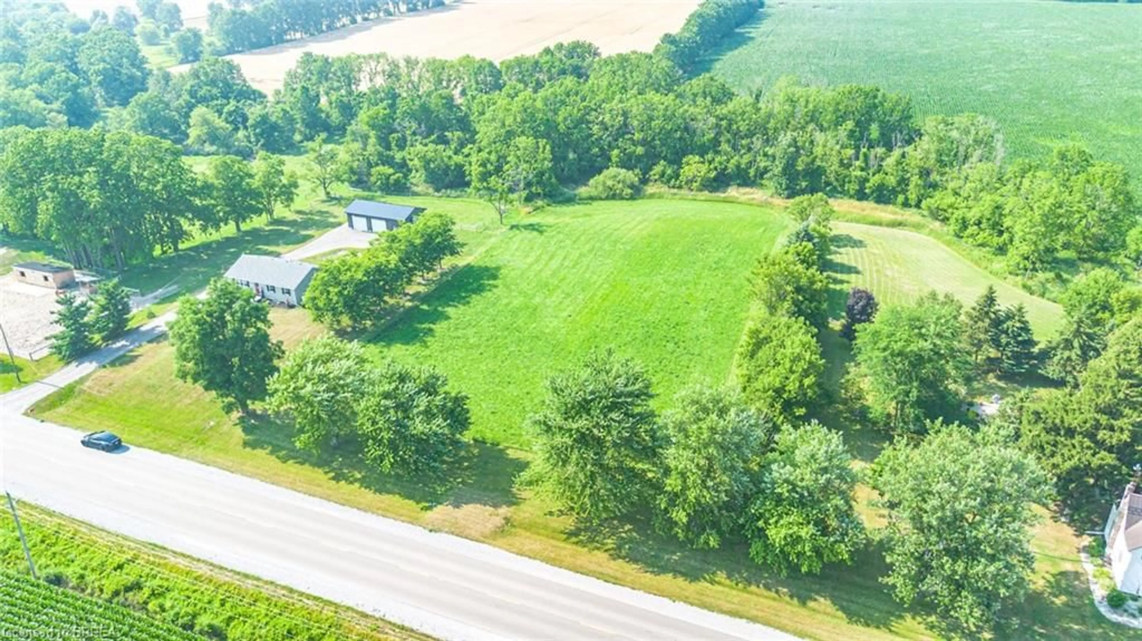 A pic from outside/outdoor area/front of a property/back of a property/a pic from drone, unknown for PT LT 15 CON 3 Norfolk County Road 19, Wilsonville Ontario N0E 1Z0