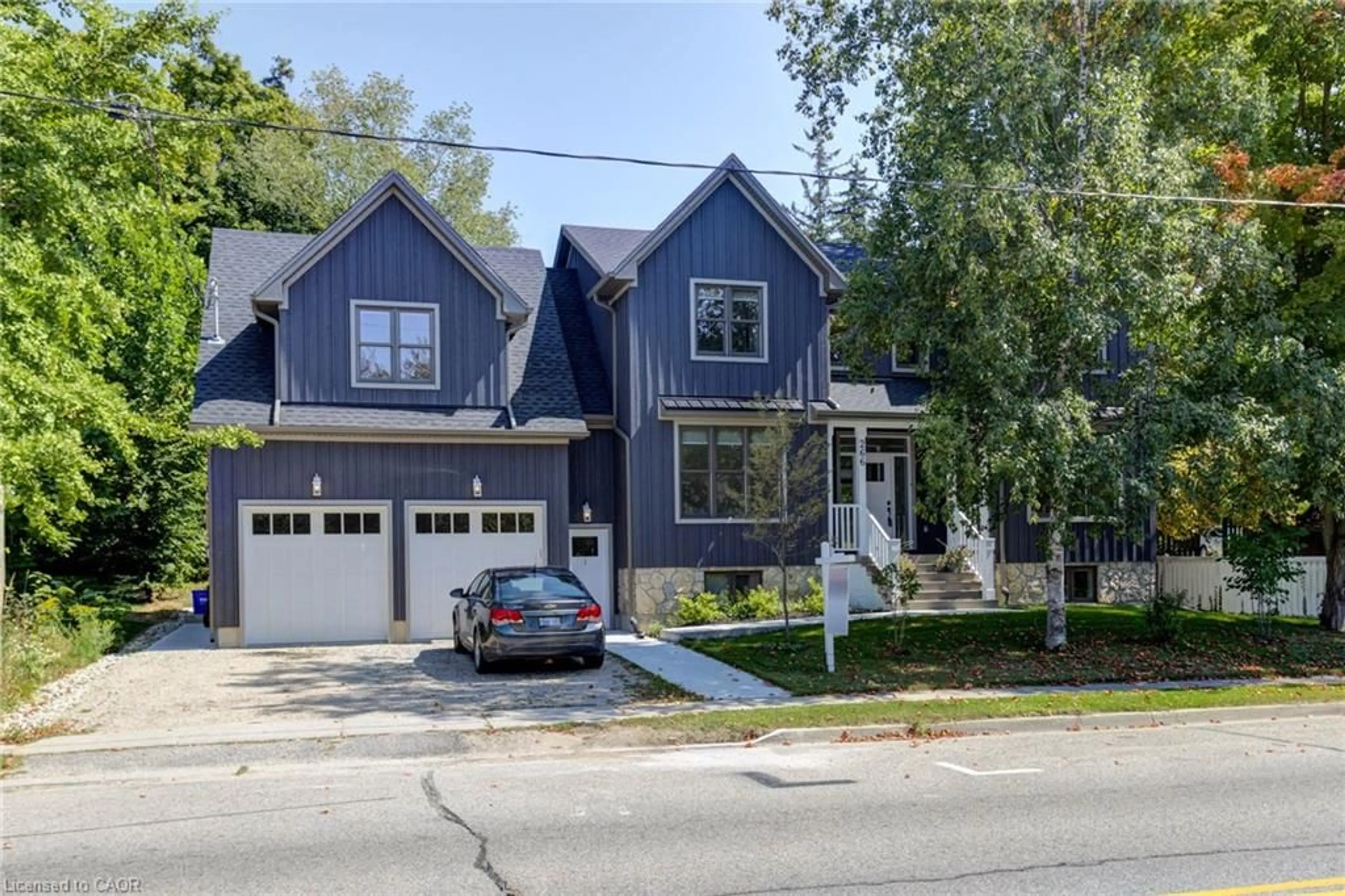 Home with brick exterior material, street for 266 Bridge St, Fergus Ontario N1M 1T7