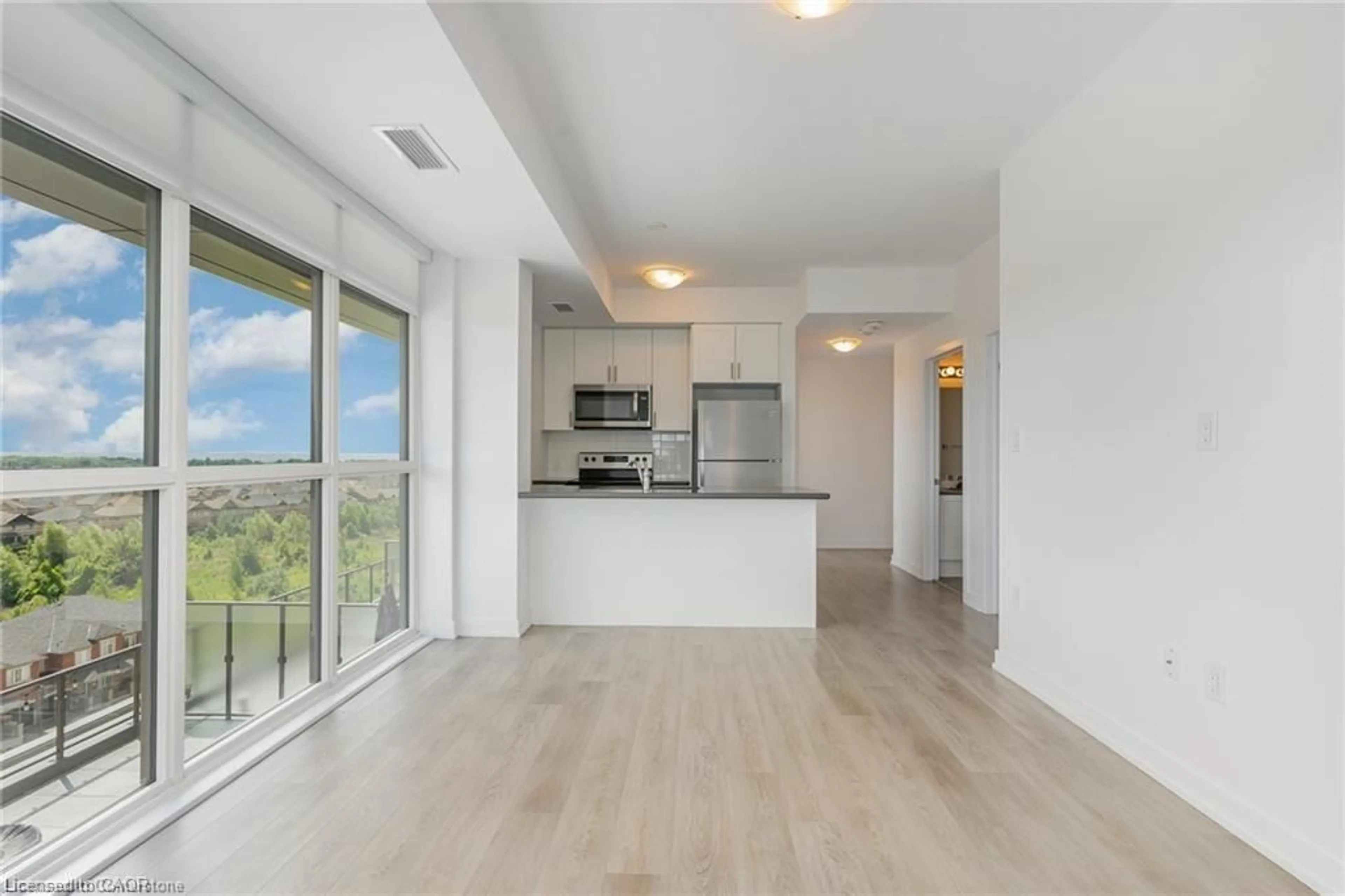 Open concept kitchen, unknown for 450 Dundas St #810, Waterdown Ontario L8B 1Z2