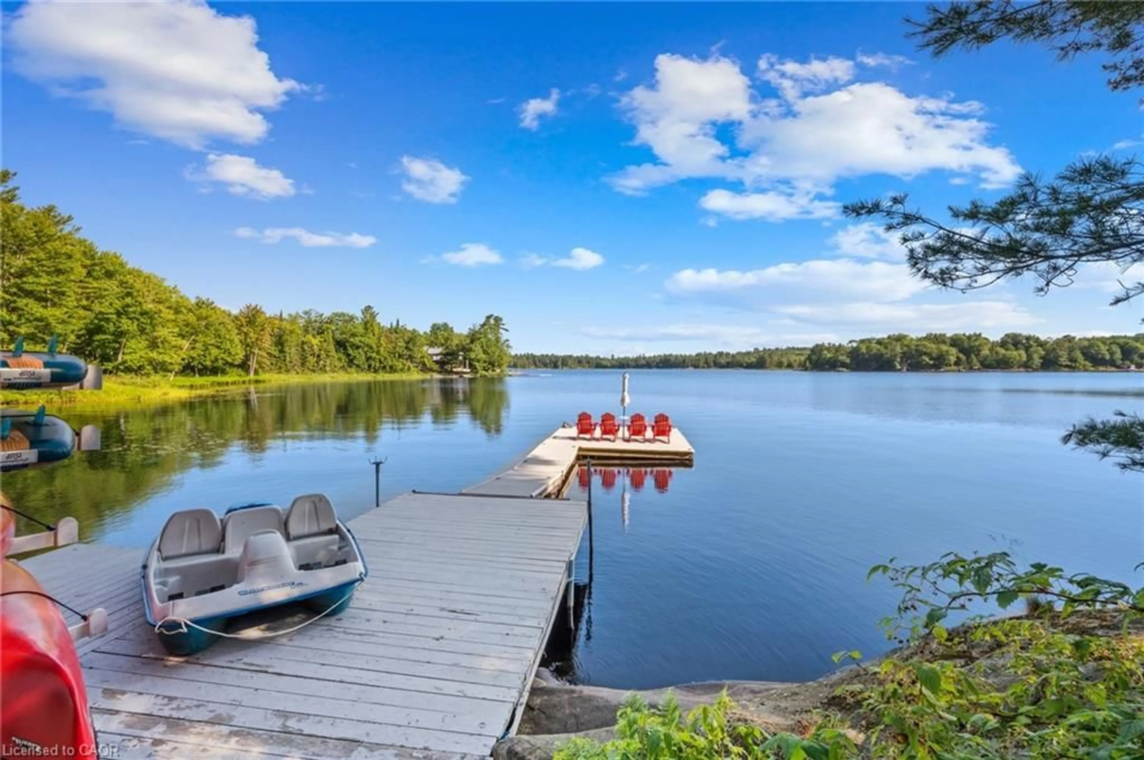 Patio, water/lake/river/ocean view for 2872 Muskoka Rd 118w, Muskoka Lakes Ontario P0B 1J0