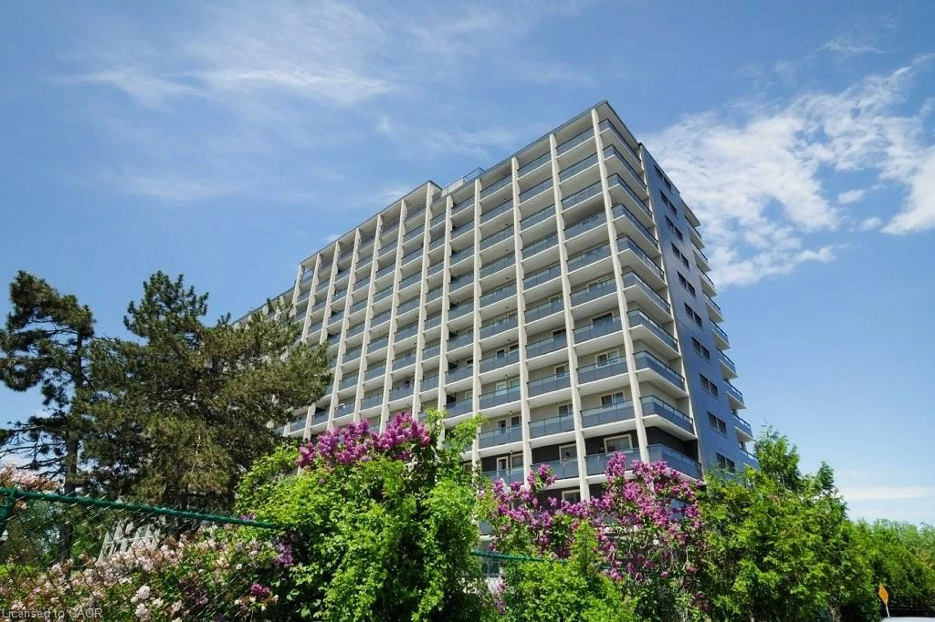 Unknown for 58 Bridgeport Rd #806, Waterloo Ontario N2J 4H5