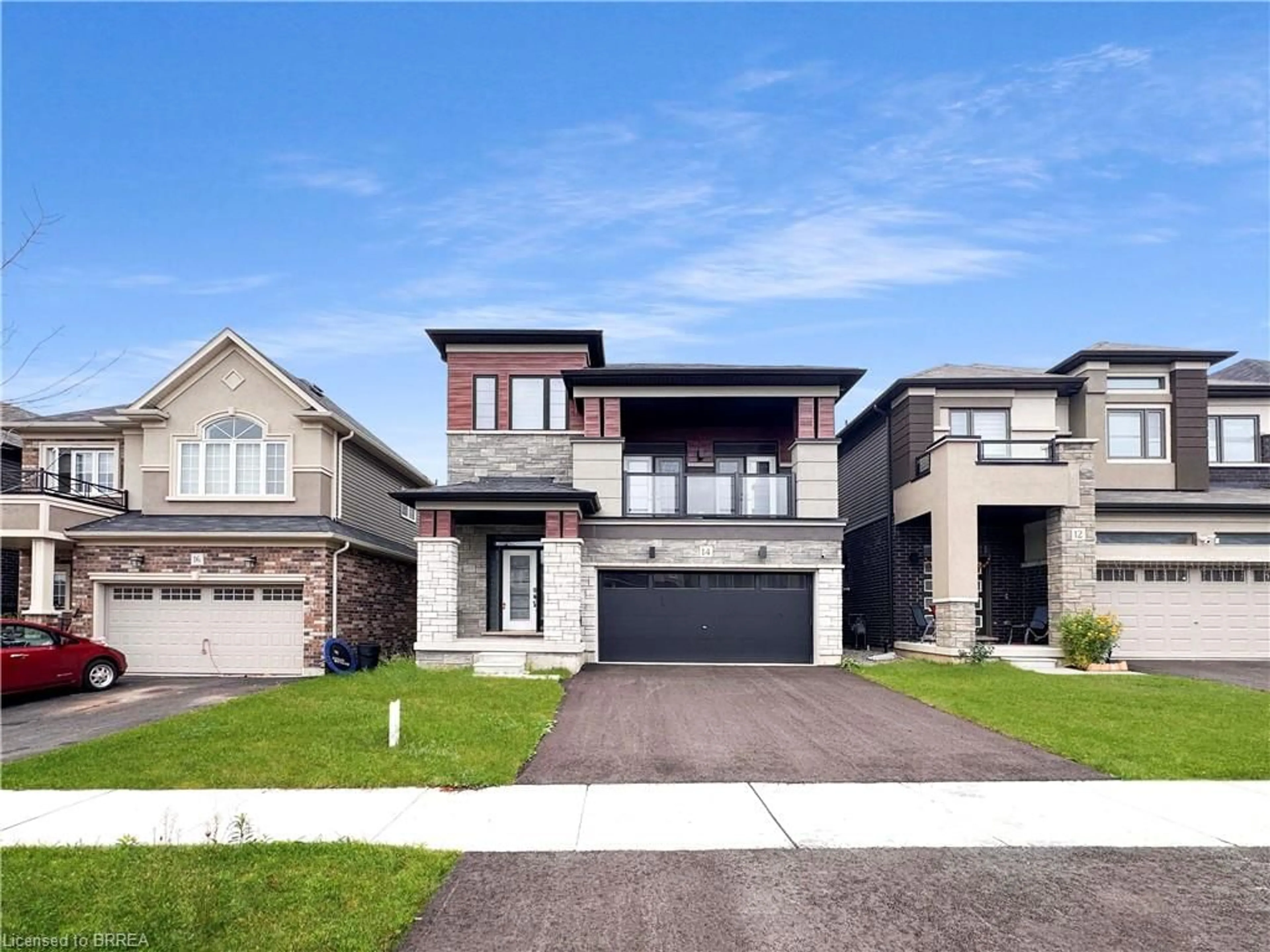 Home with brick exterior material, street for 14 Brewis St, Paris Ontario N3L 3E3