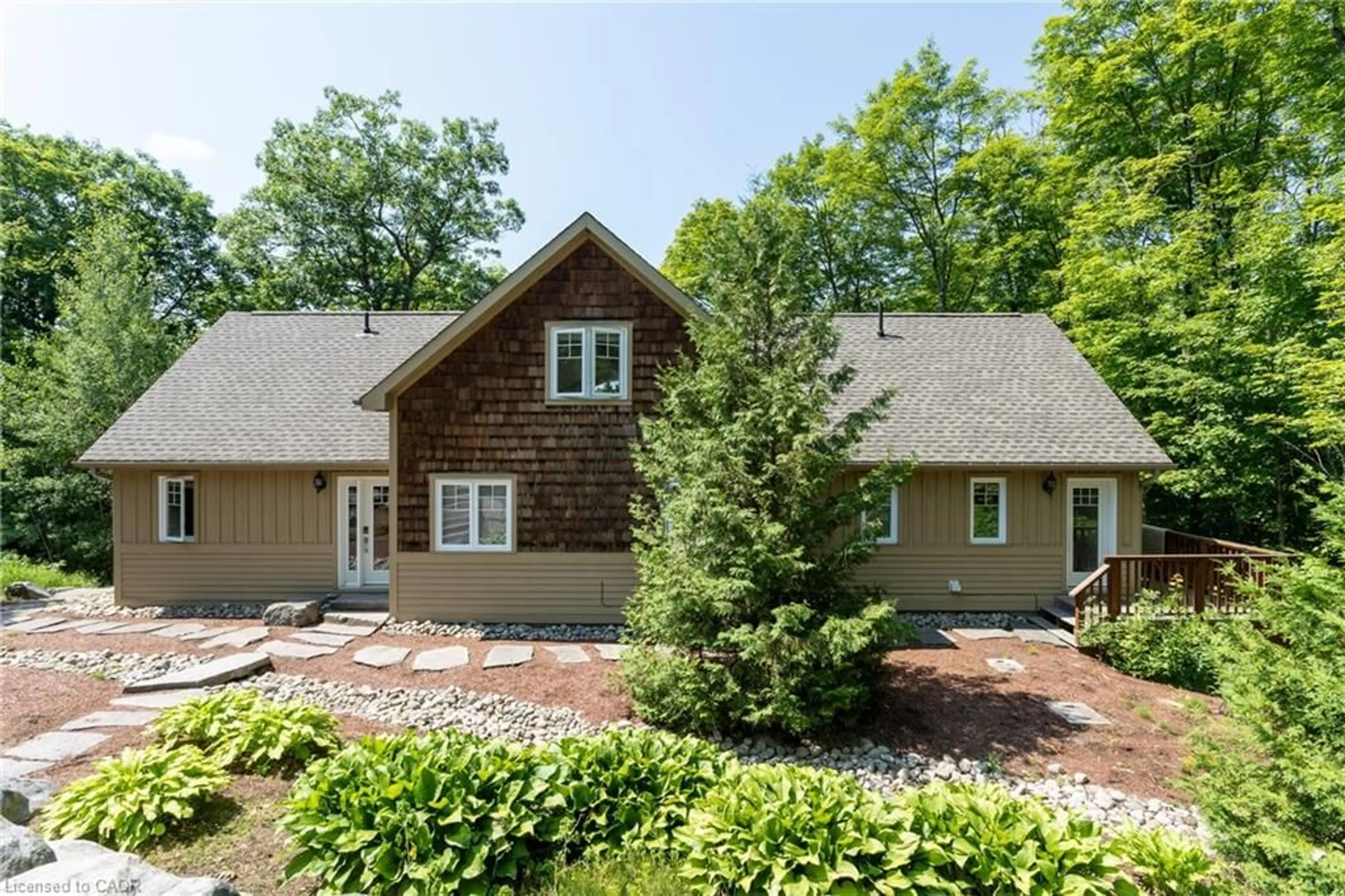 Home with brick exterior material, unknown for 1235 Shea Rd, Utterson Ontario P0B 1M0