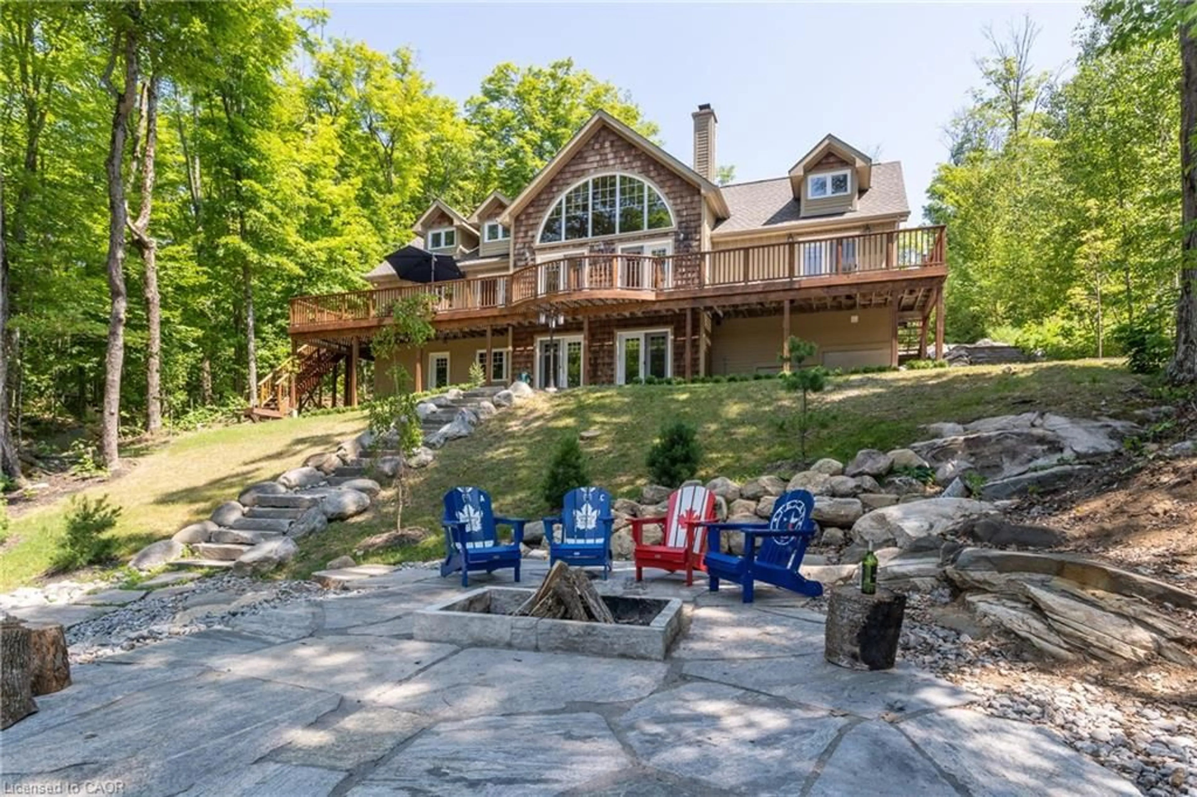 Patio, water/lake/river/ocean view for 1235 Shea Rd, Utterson Ontario P0B 1M0