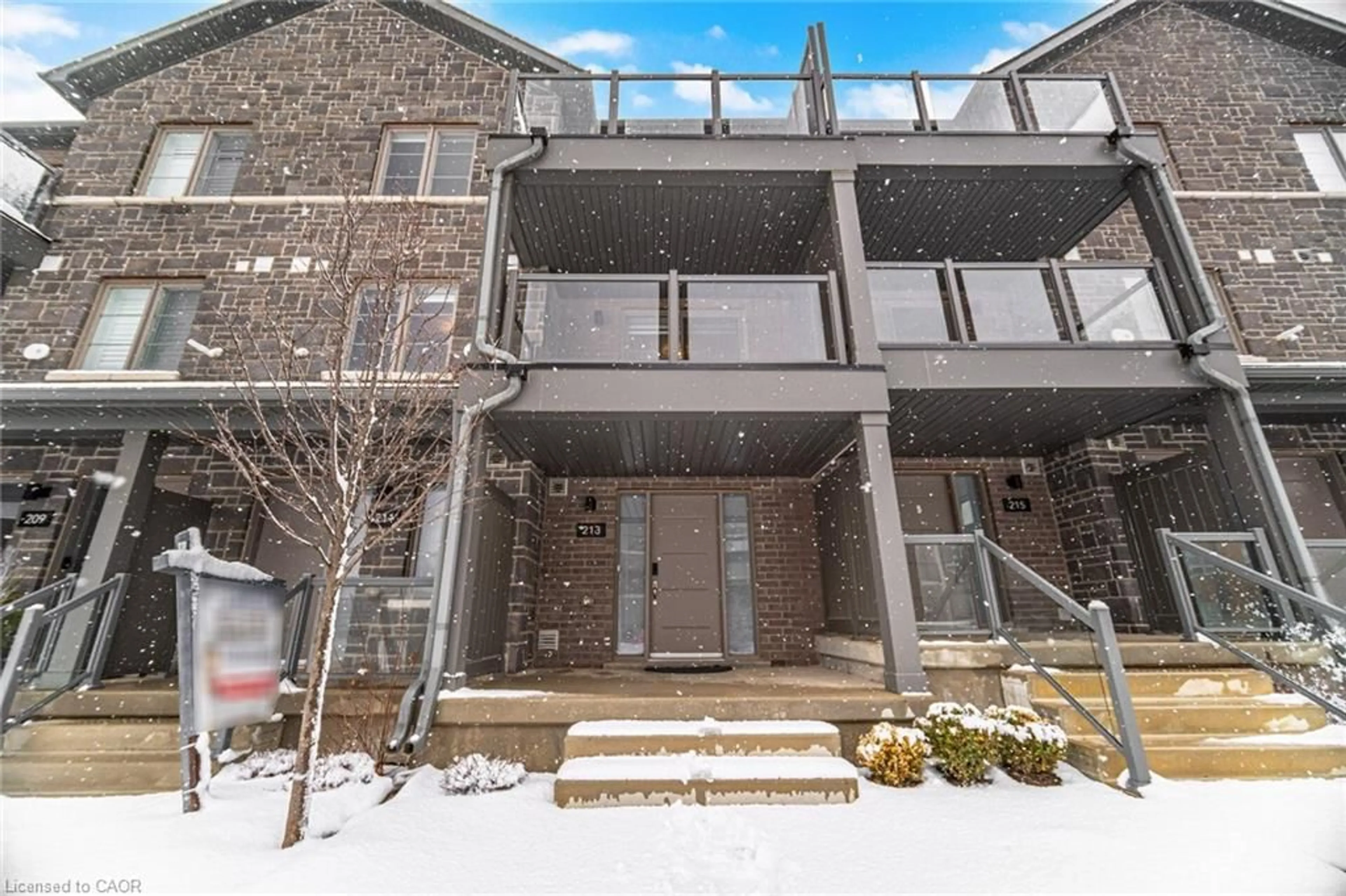 Unknown for 213 West Oak Trail #213, Kitchener Ontario N2R 0R9