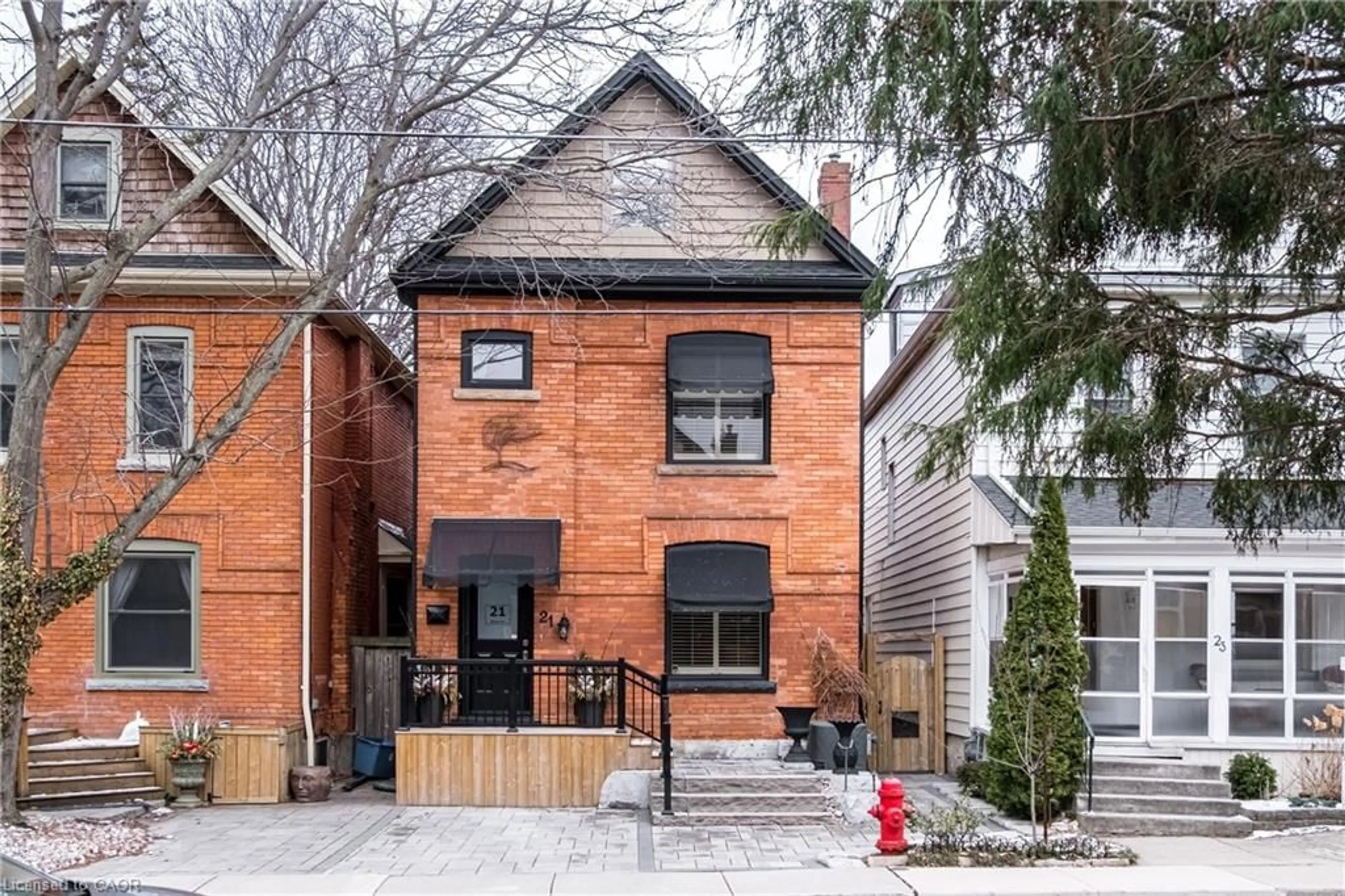 Home with brick exterior material, street for 21 Bruce St, Hamilton Ontario L8P 3M5