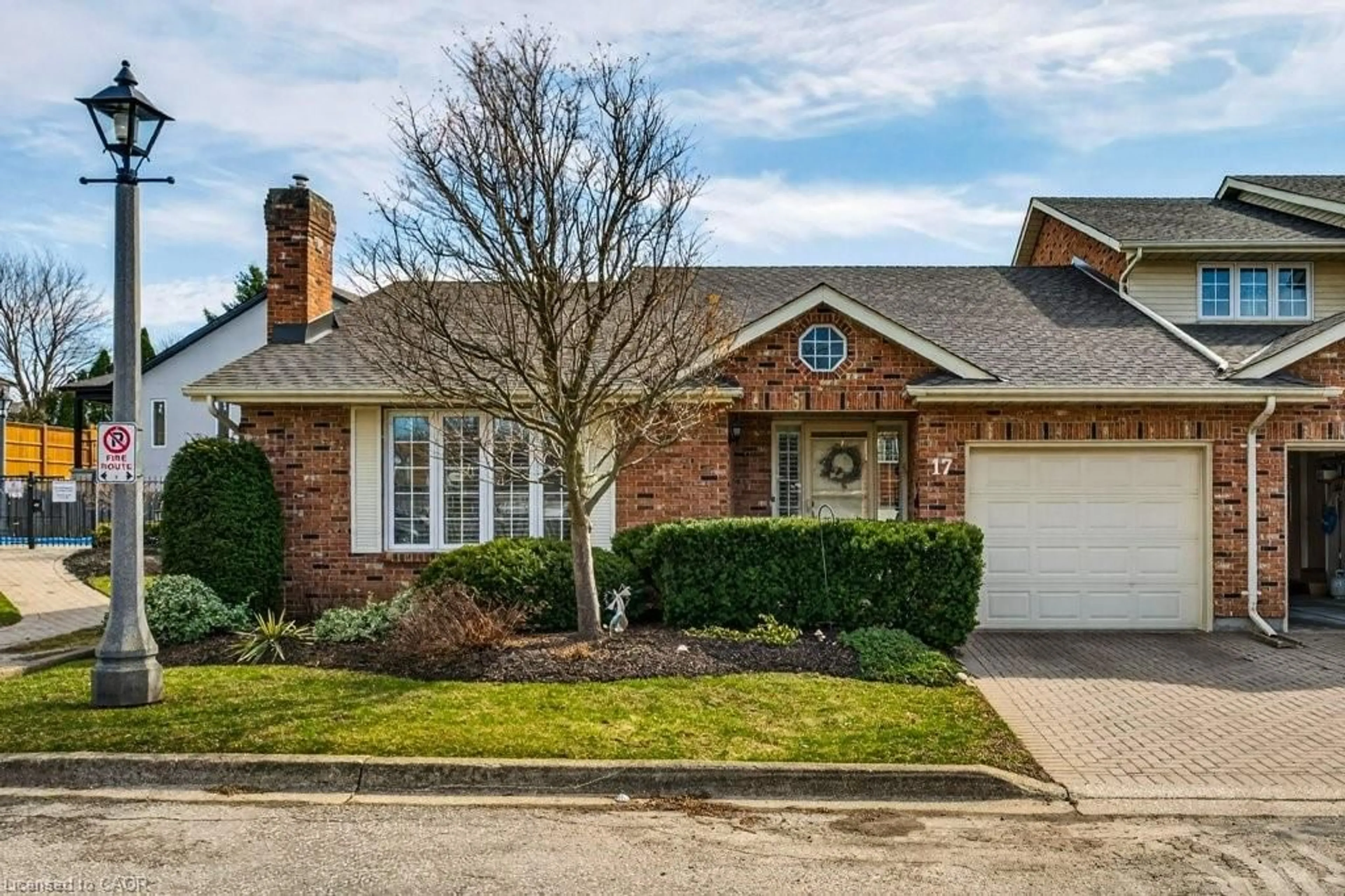 Home with brick exterior material, street for 2720 Mewburn Rd #17, Niagara Falls Ontario L2J 4J5