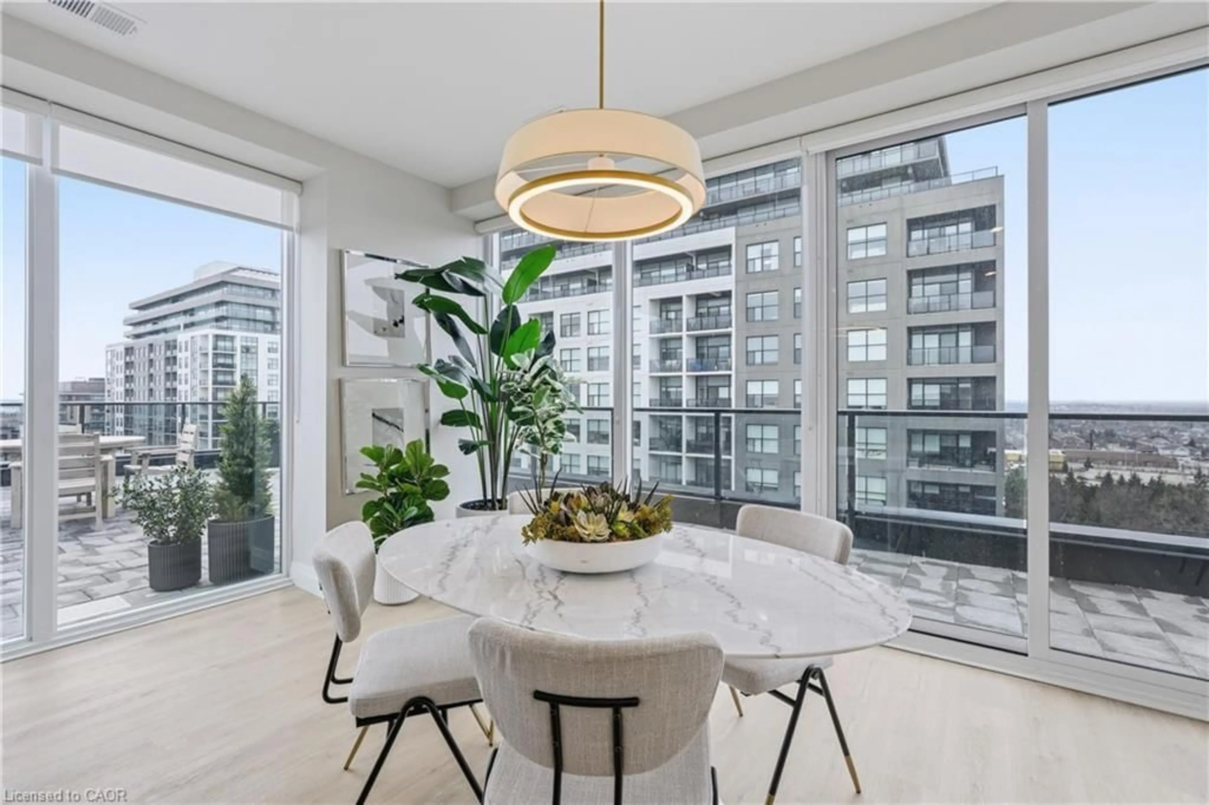 Dining room, ceramic/tile floor for 1882 Gordon St #813, Guelph Ontario N1L 0P6