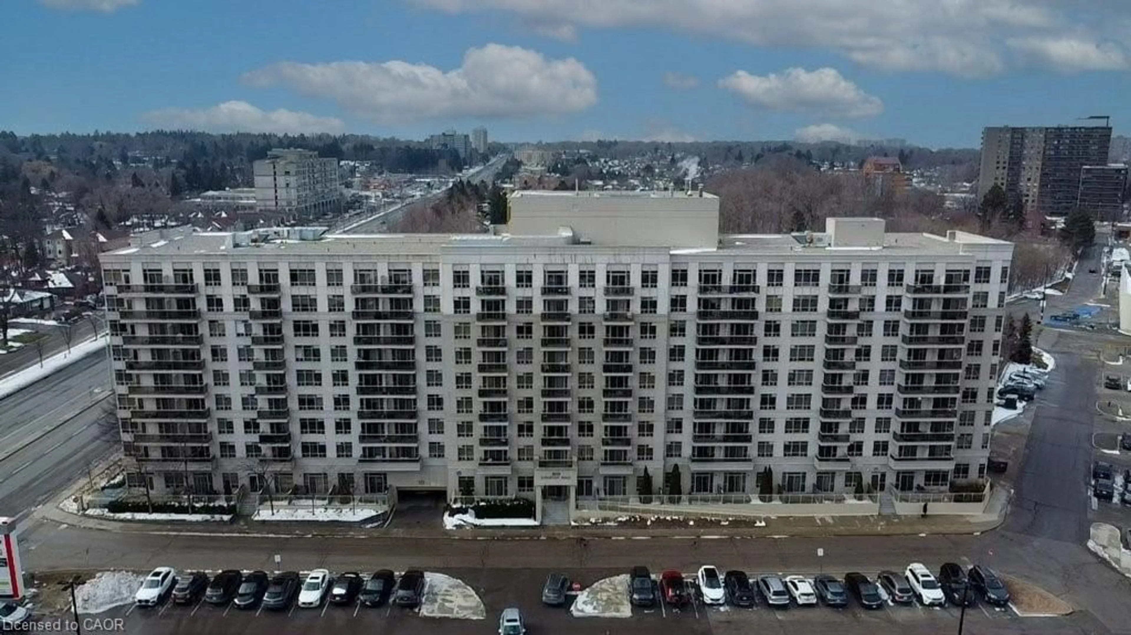A pic from outside/outdoor area/front of a property/back of a property/a pic from drone, city buildings view from balcony for 3650 Kingston Rd, Toronto Ontario M1M 1R9
