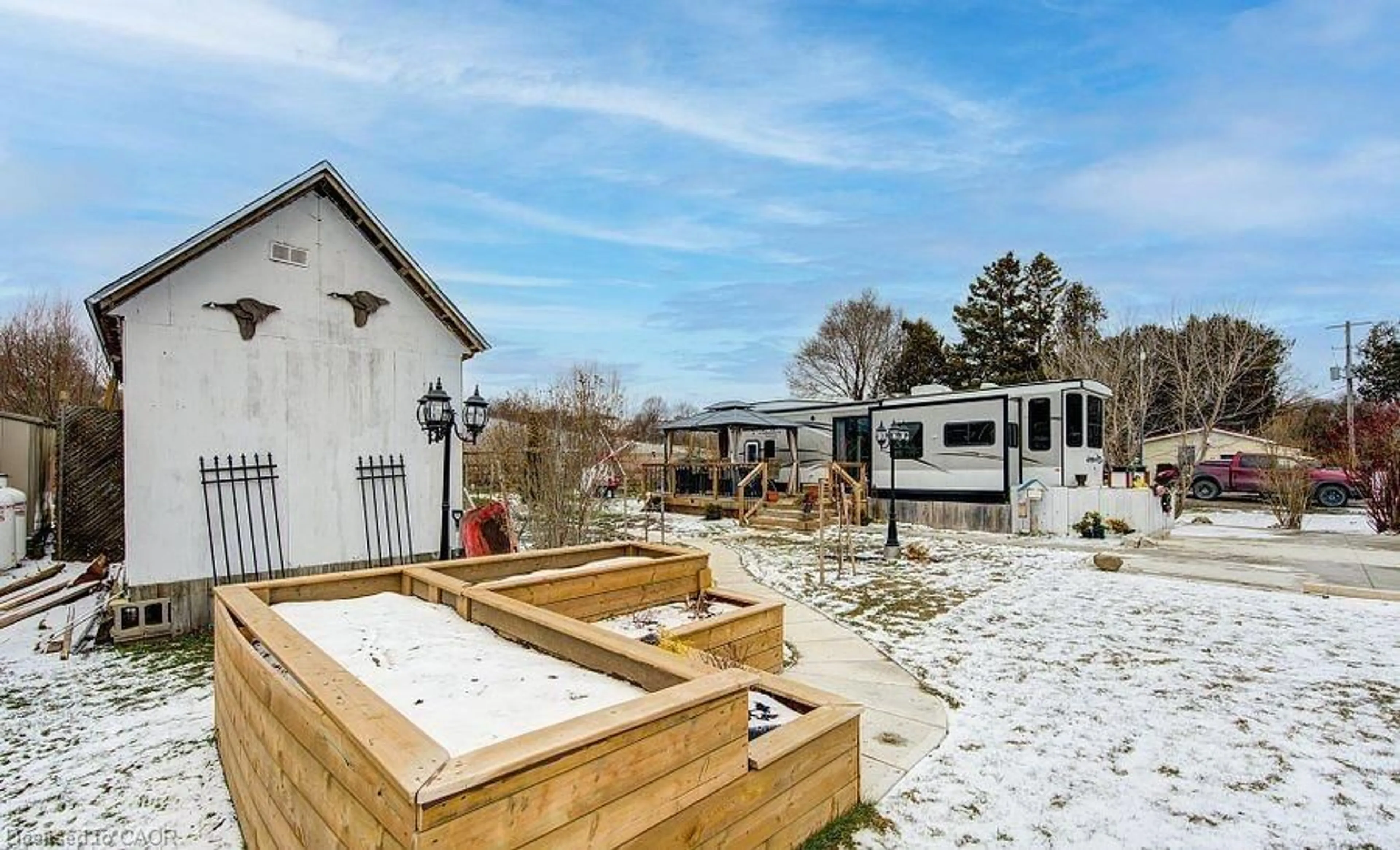 Patio, unknown for 495856 10th Line #92, East Zorra-Tavistock (Twp) Ontario N4S 7V7