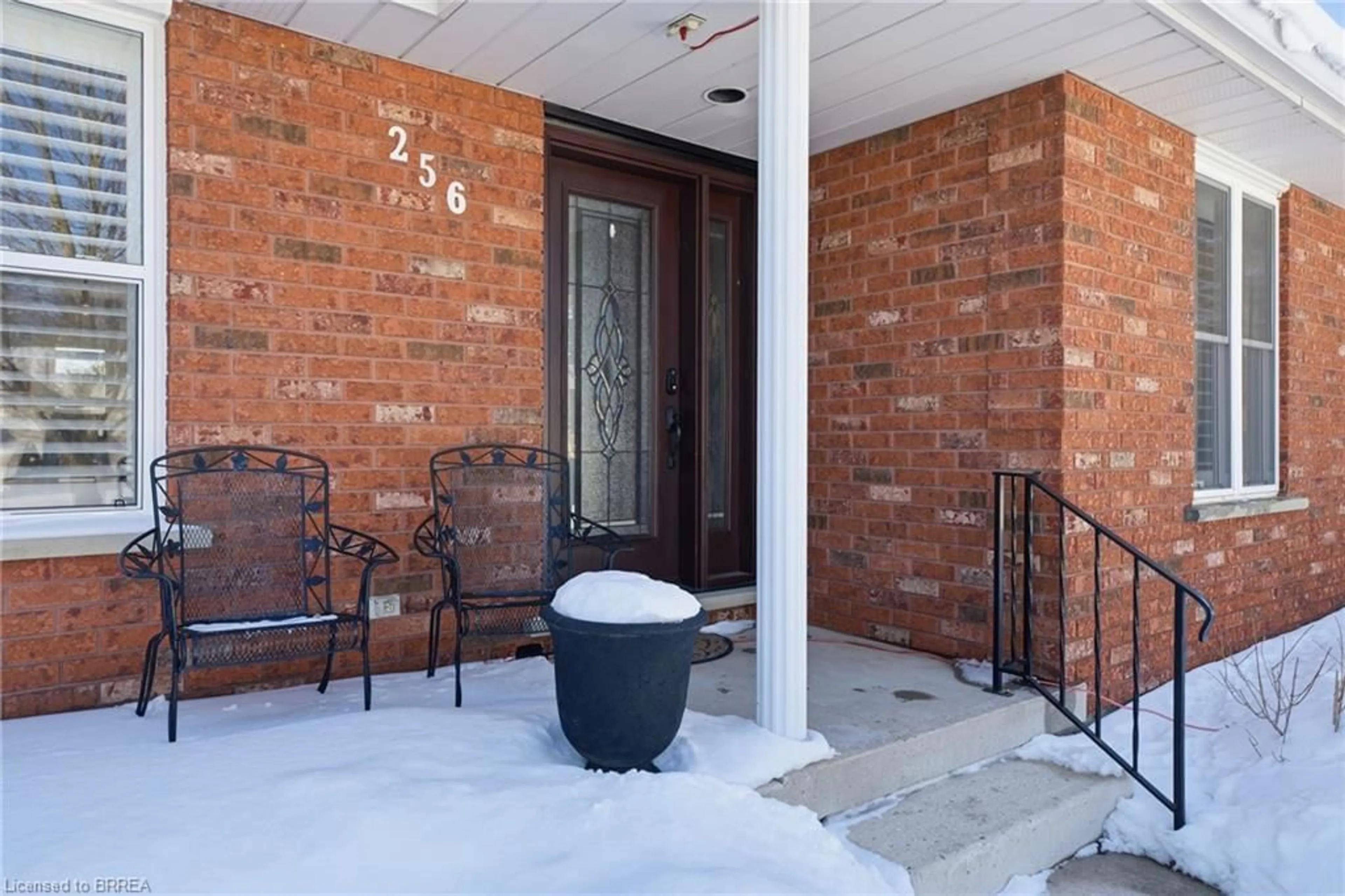 Unknown for 256 Howard St, Waterford Ontario N0E 1Y0