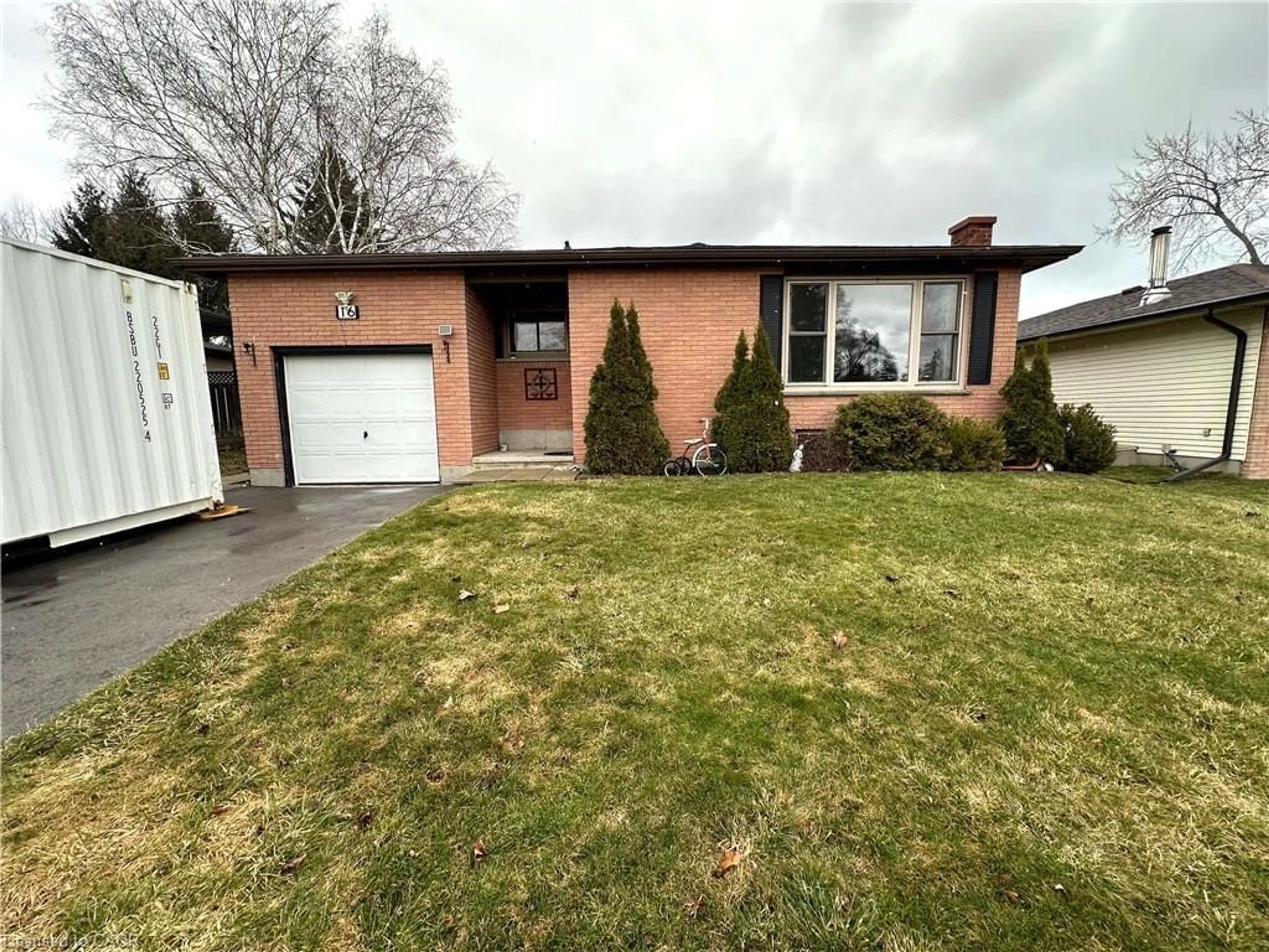 Unknown for 16 Westdale Ave, Port Dover Ontario N0A 1N4