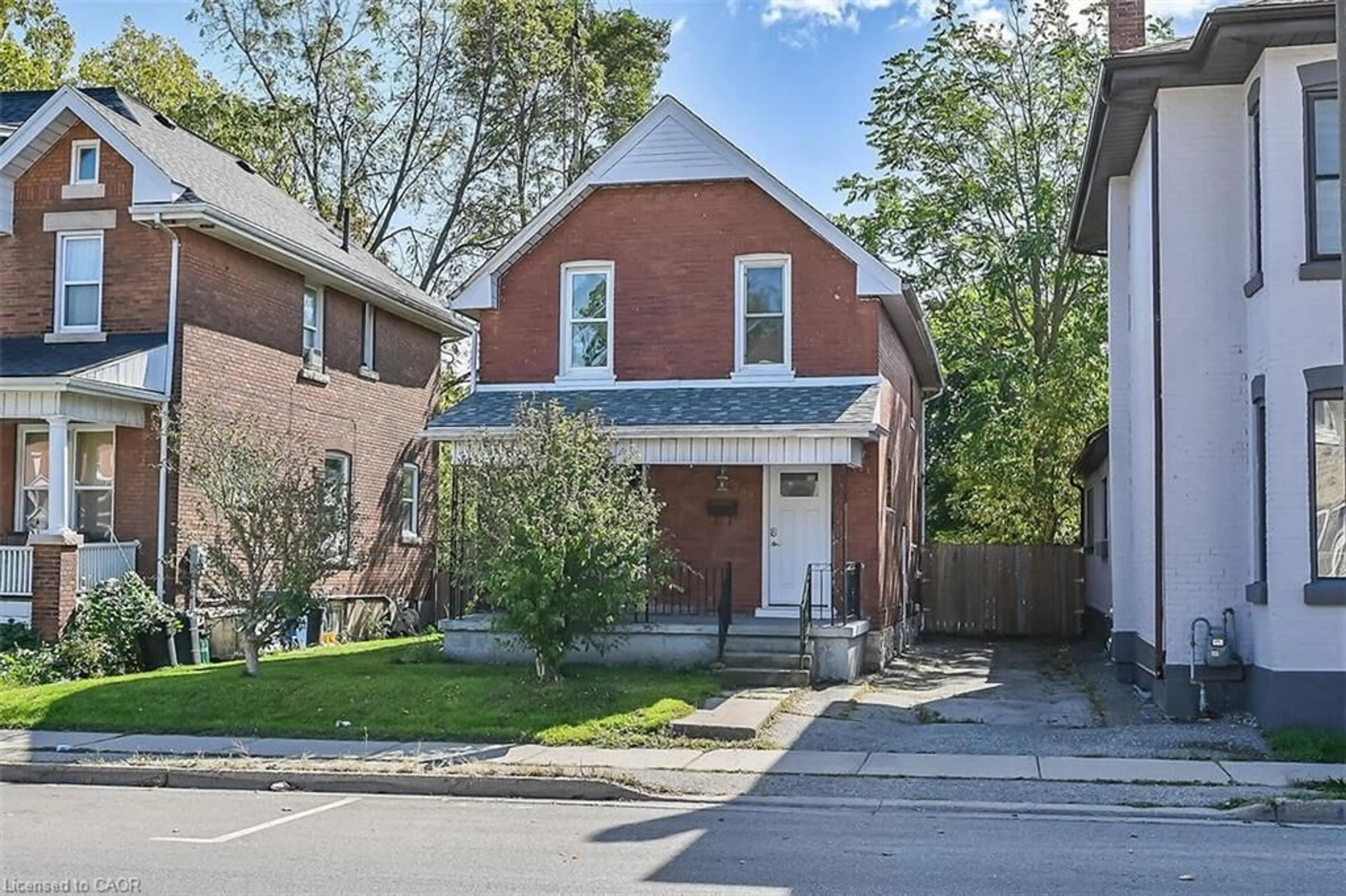 Home with brick exterior material, street for 509 Colborne St, Brantford Ontario N3S 3P3