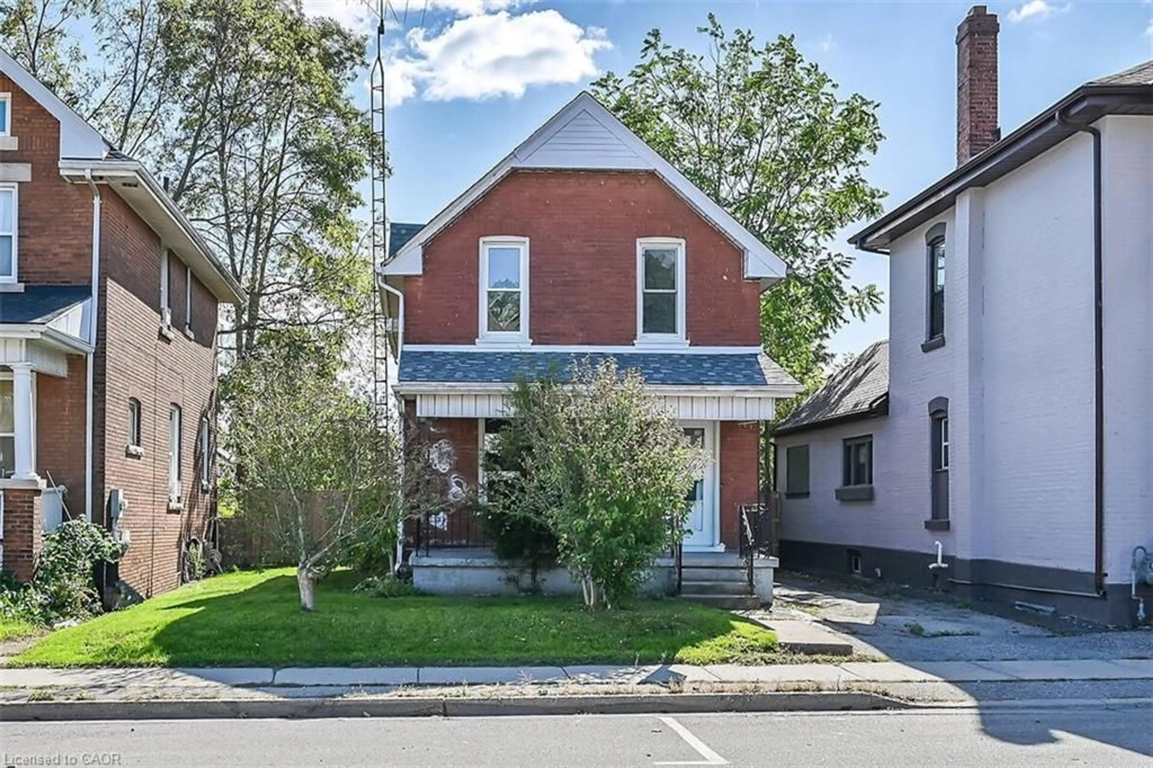 Home with brick exterior material, street for 509 Colborne St, Brantford Ontario N3S 3P3