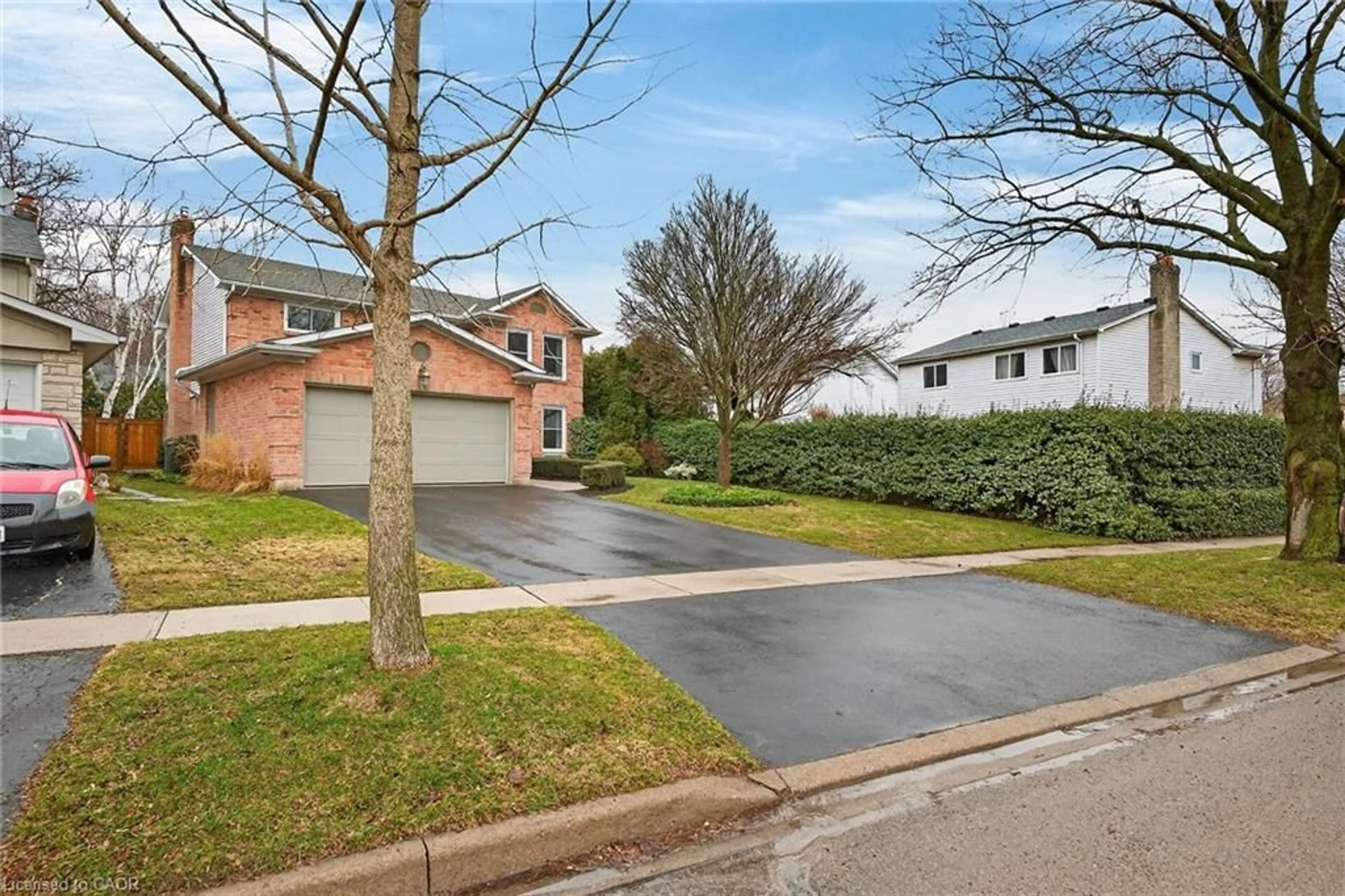 Unknown for 17 Cammay Ave, Dundas Ontario L9H 6M4