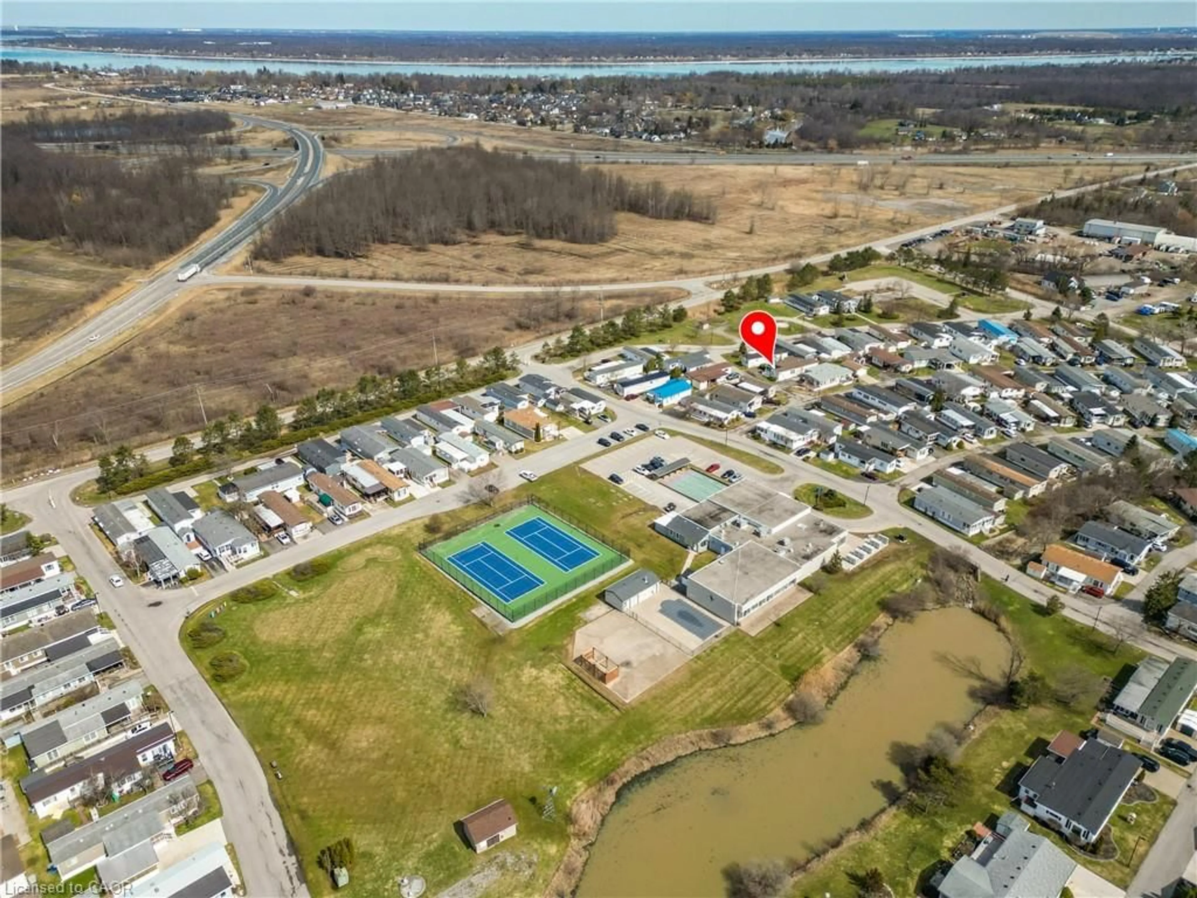 A pic from outside/outdoor area/front of a property/back of a property/a pic from drone, water/lake/river/ocean view for 3033 Townline Rd #11, Stevensville Ontario L0S 1S1