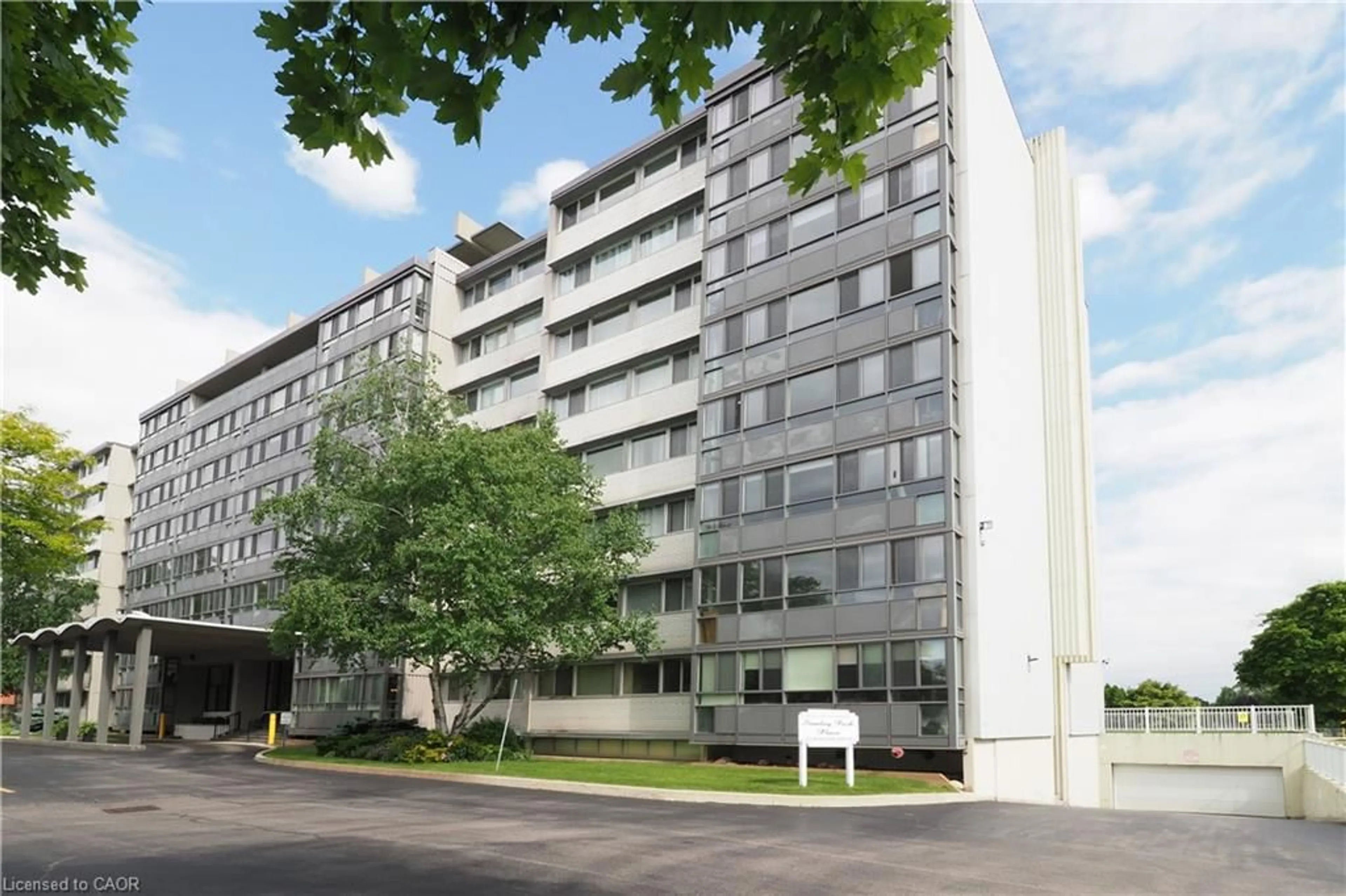 Unknown for 24 Midland Dr #105, Kitchener Ontario N2A 2A8