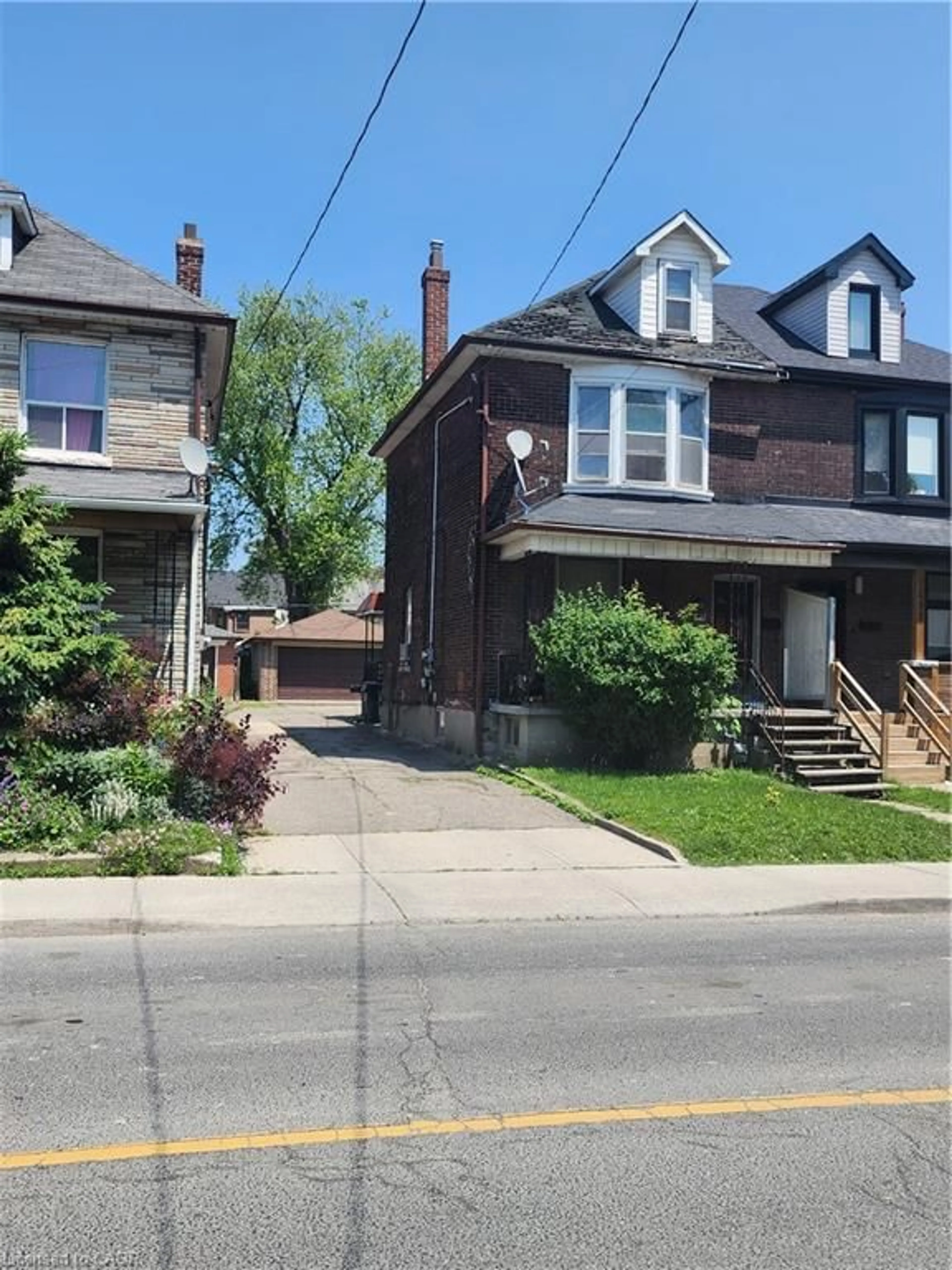 Home with brick exterior material, street for 415 Symington Ave, Toronto Ontario M6N 2W4