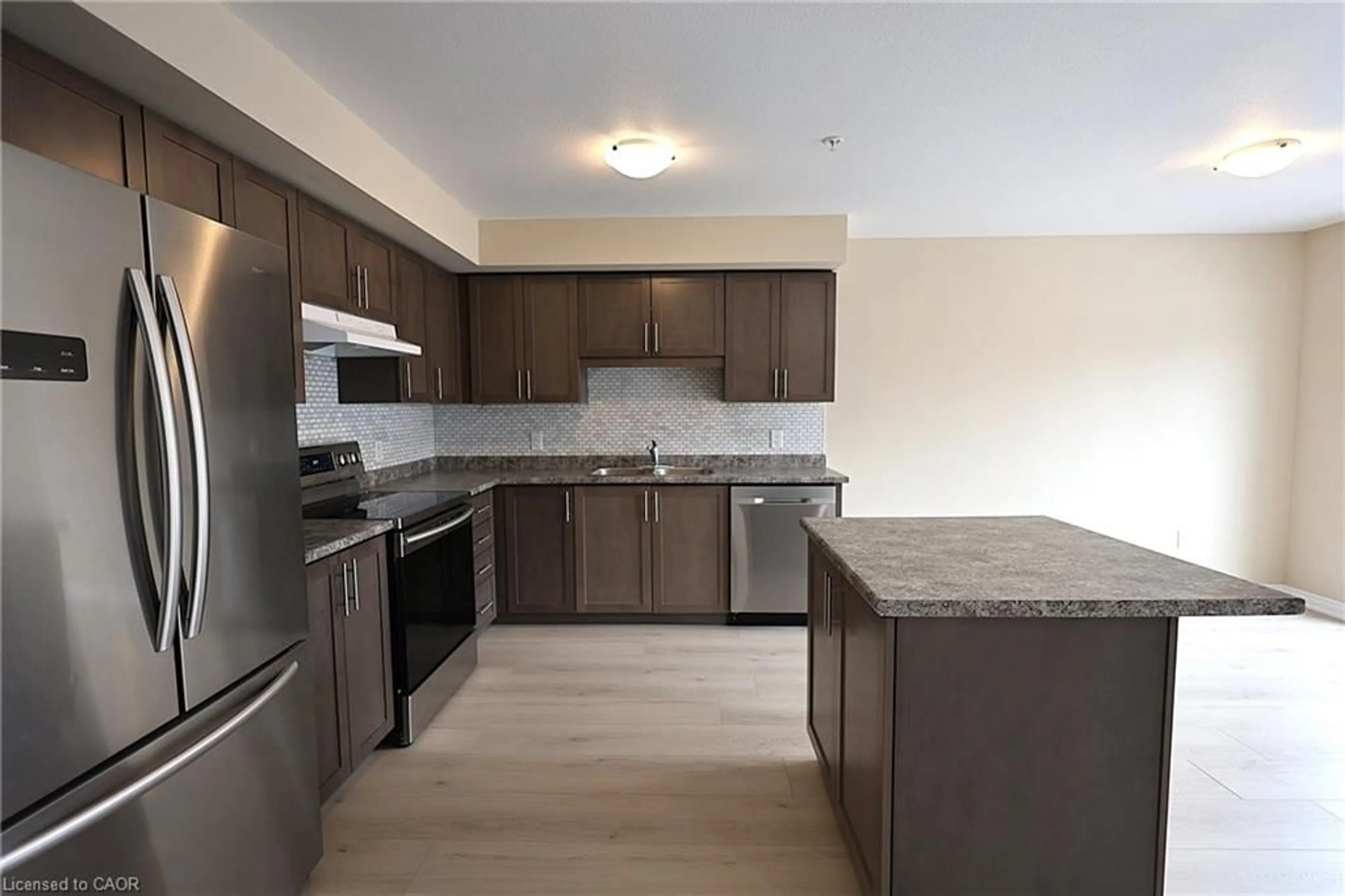 Standard kitchen, unknown for 60 Canterbury Dr #25, St. Catharines Ontario L2P 0E7