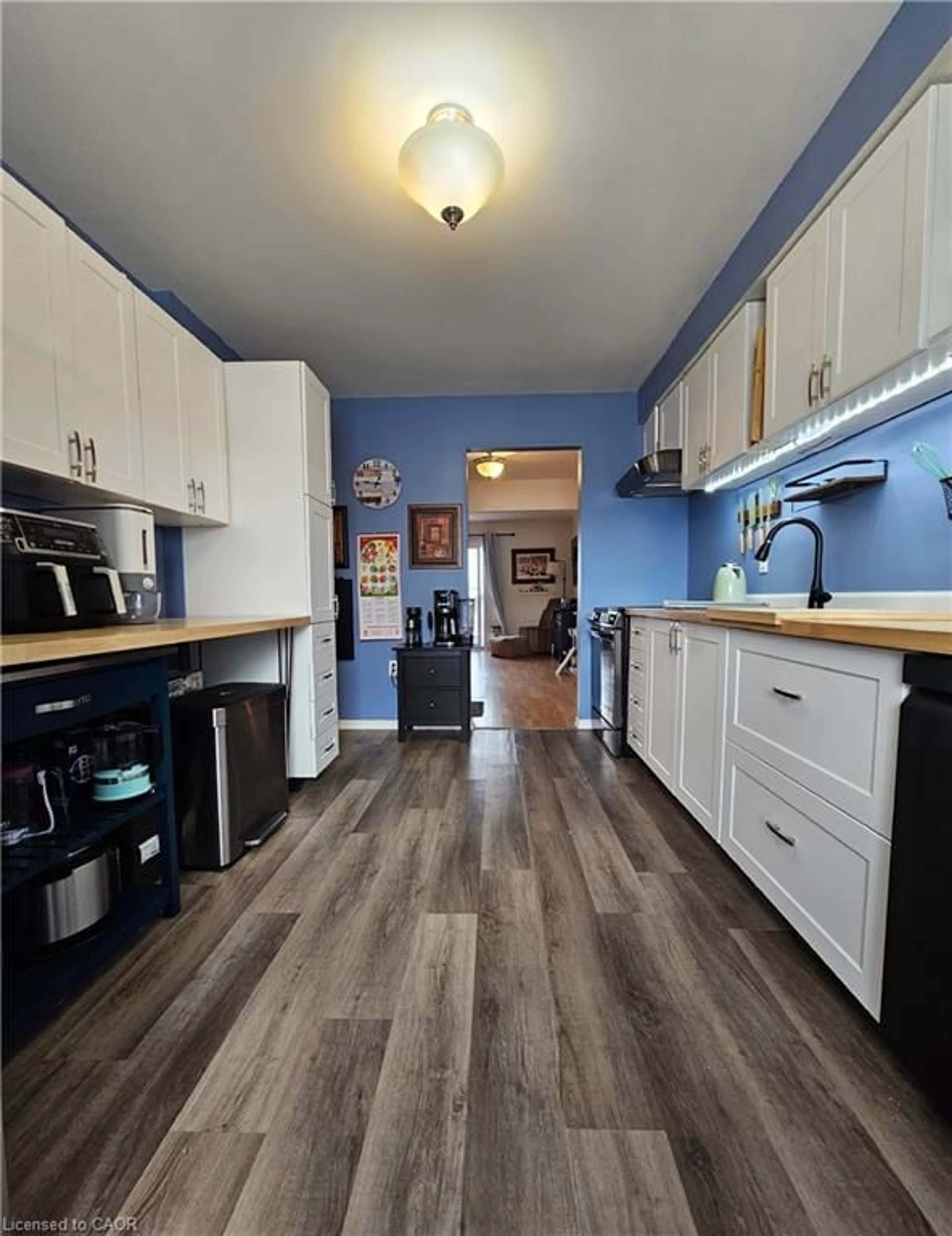 Open concept kitchen, unknown for 662 Grey St #C, Brantford Ontario N3S 4V4