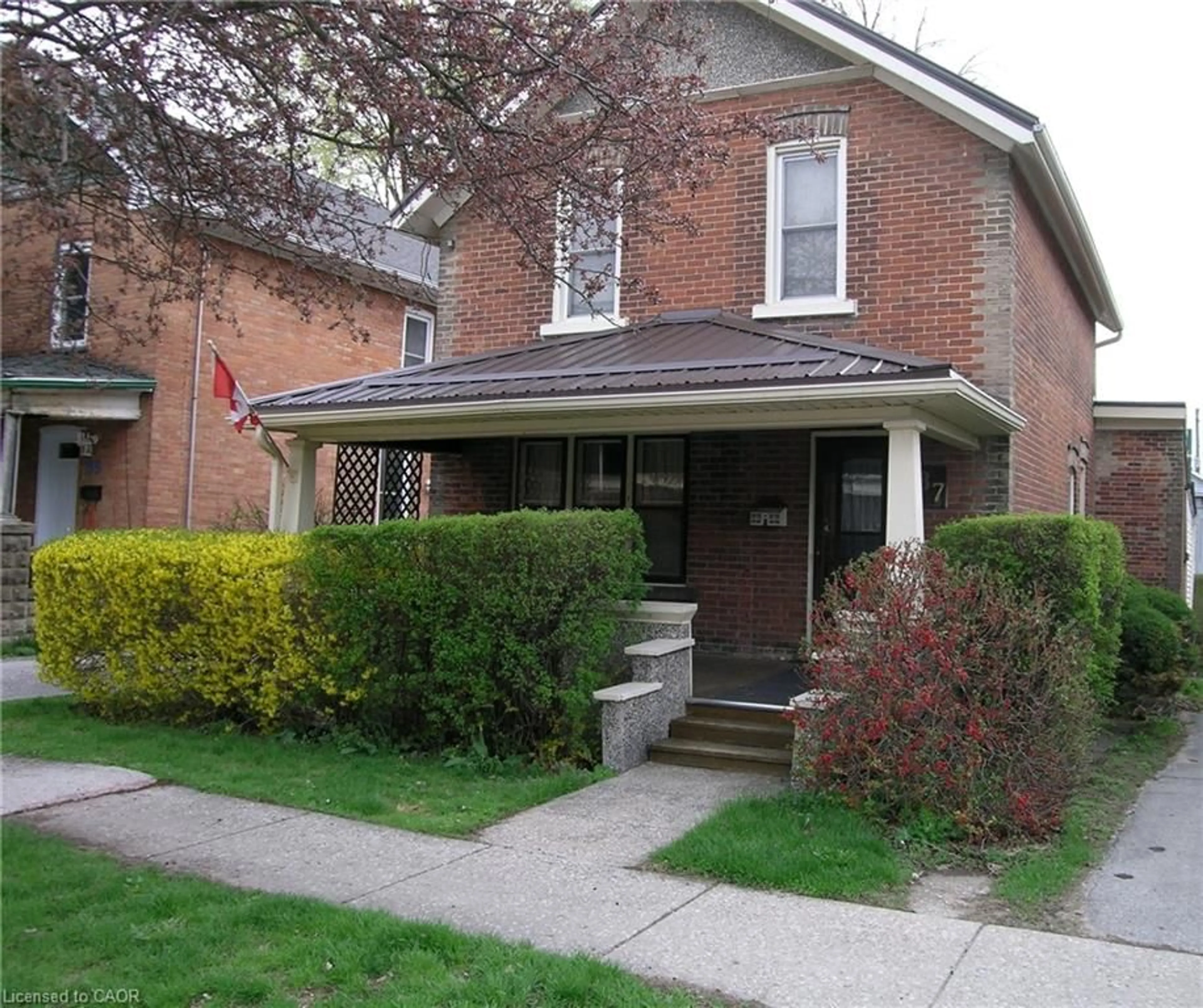 Home with brick exterior material, street for 87 Colborne St, Simcoe Ontario N3Y 4H4