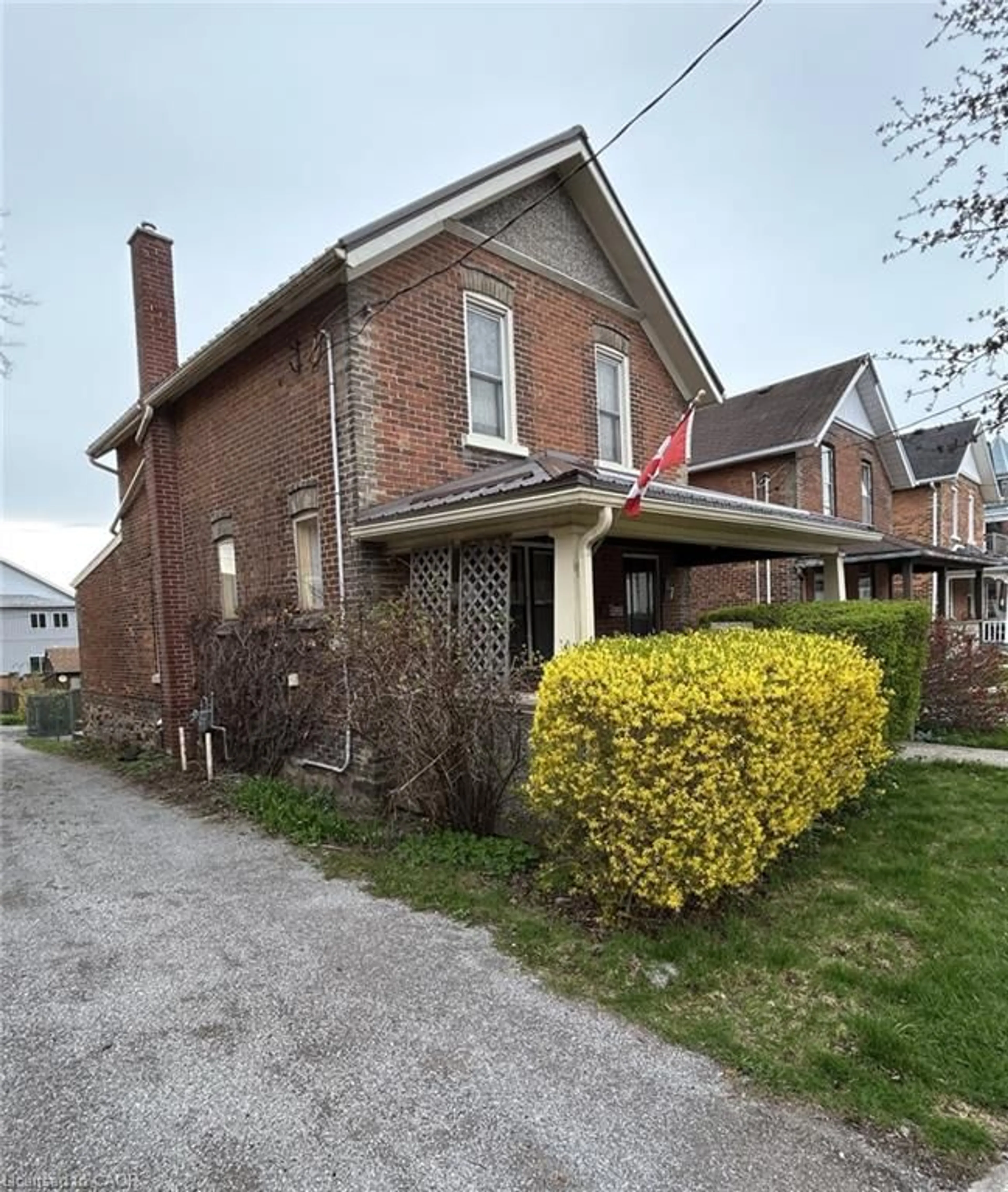 Home with brick exterior material, street for 87 Colborne St, Simcoe Ontario N3Y 4H4