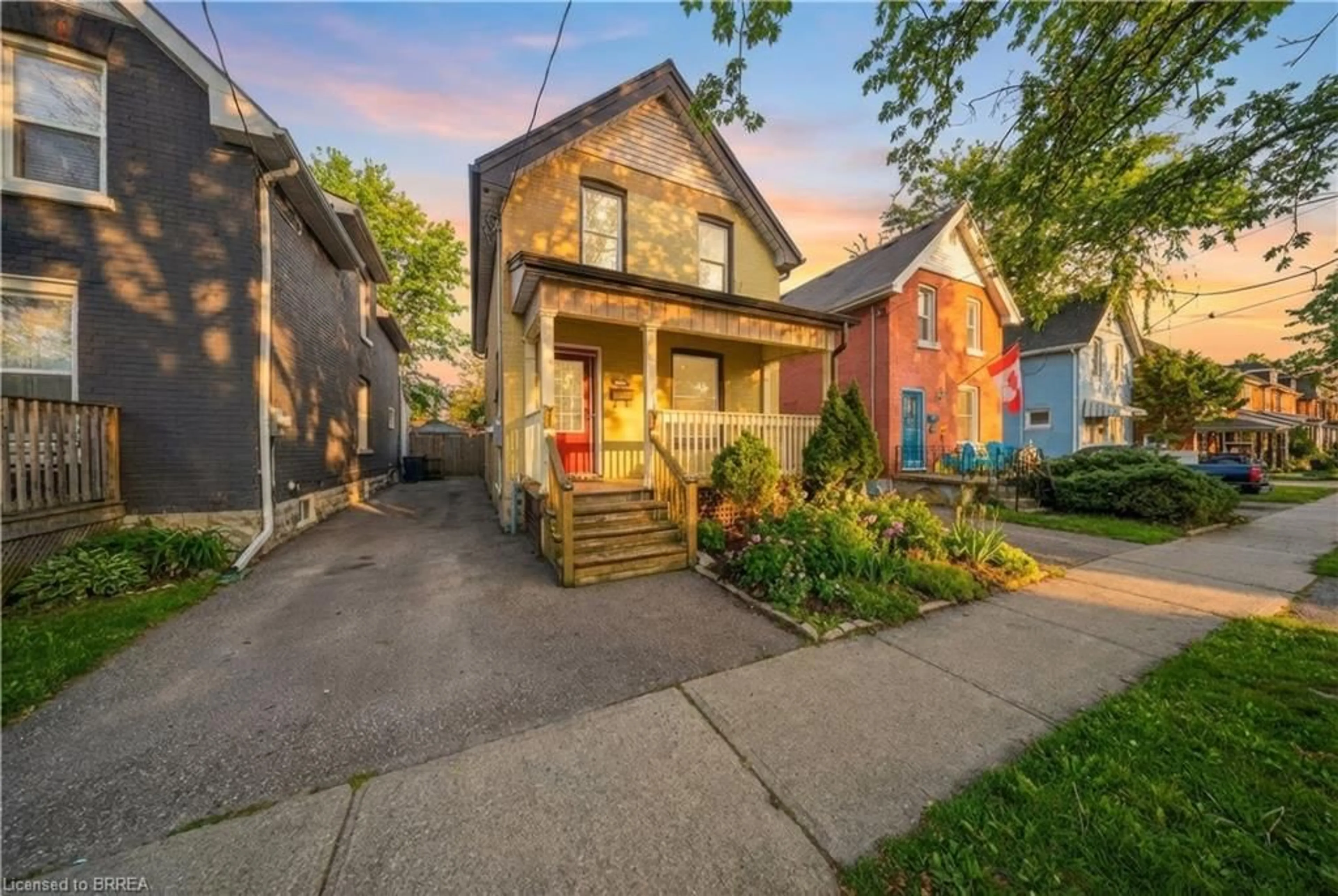 Home with brick exterior material, street for 135 Marlborough St, Brantford Ontario N3S 4S7