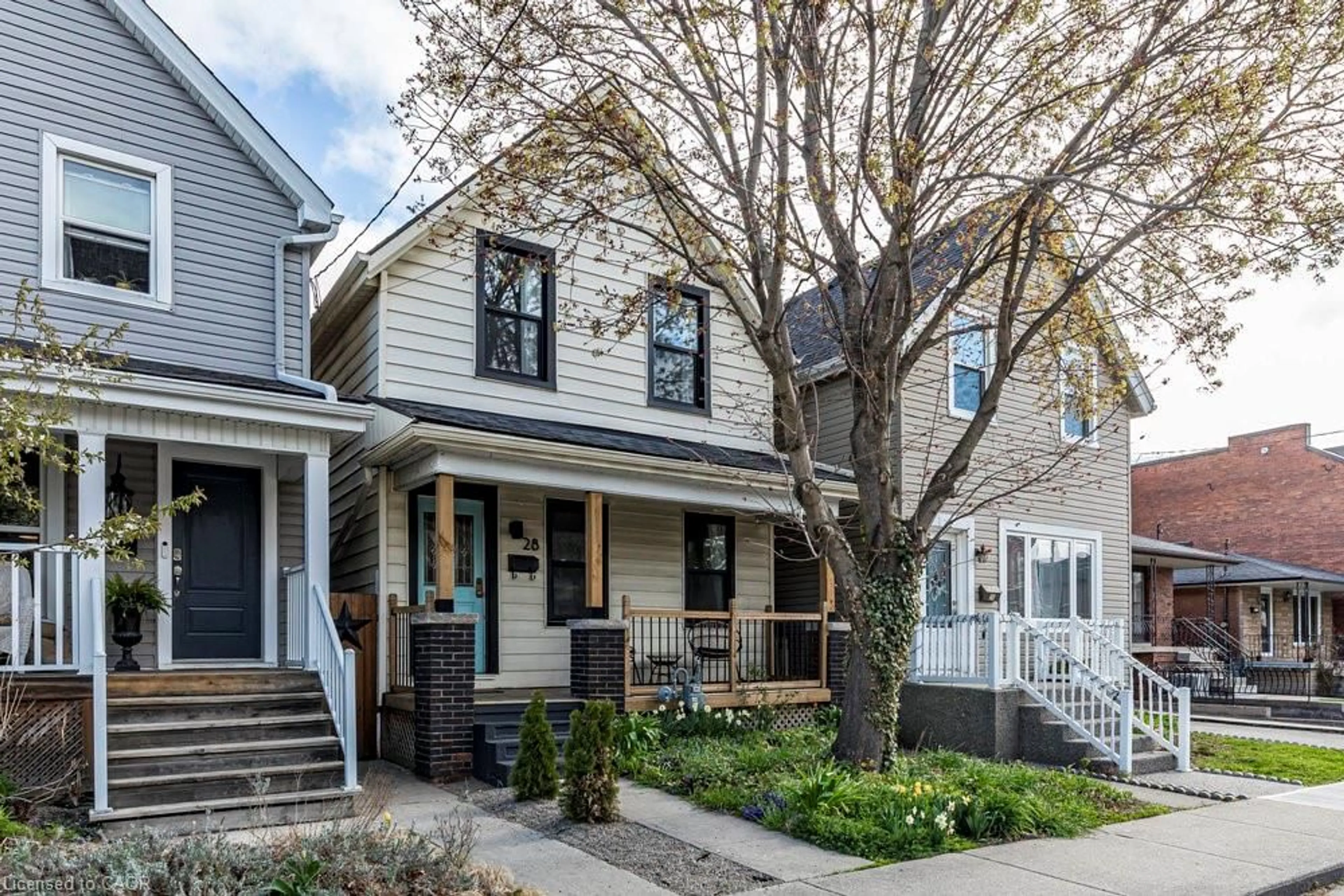 Home with brick exterior material, street for 28 Picton St, Hamilton Ontario L8L 1E2