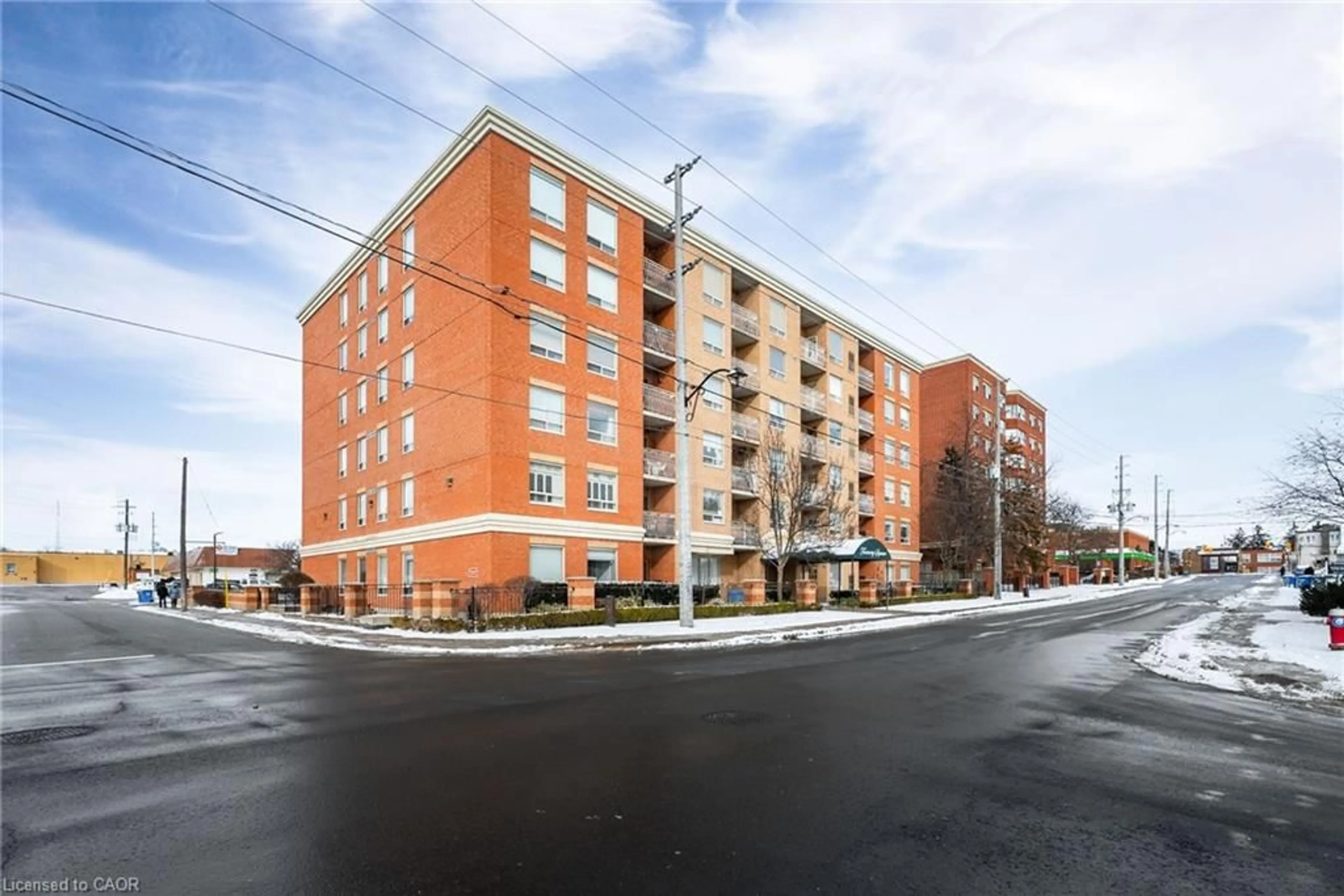 Patio, street for 32 Tannery St #506, Mississauga Ontario L5M 6T6