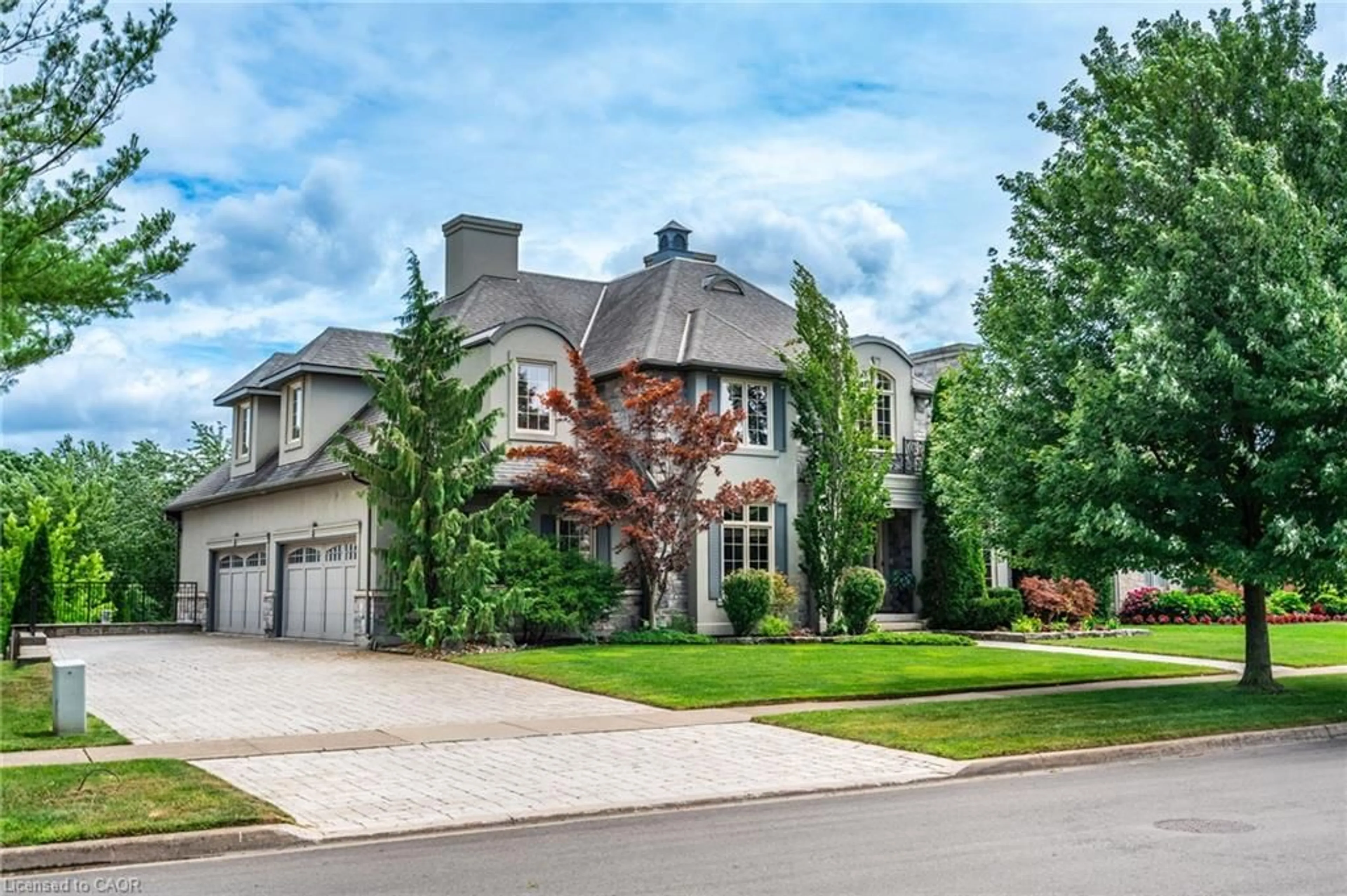 Home with brick exterior material, street for 3542 Matthews Dr, Niagara Falls Ontario L2H 2Z1