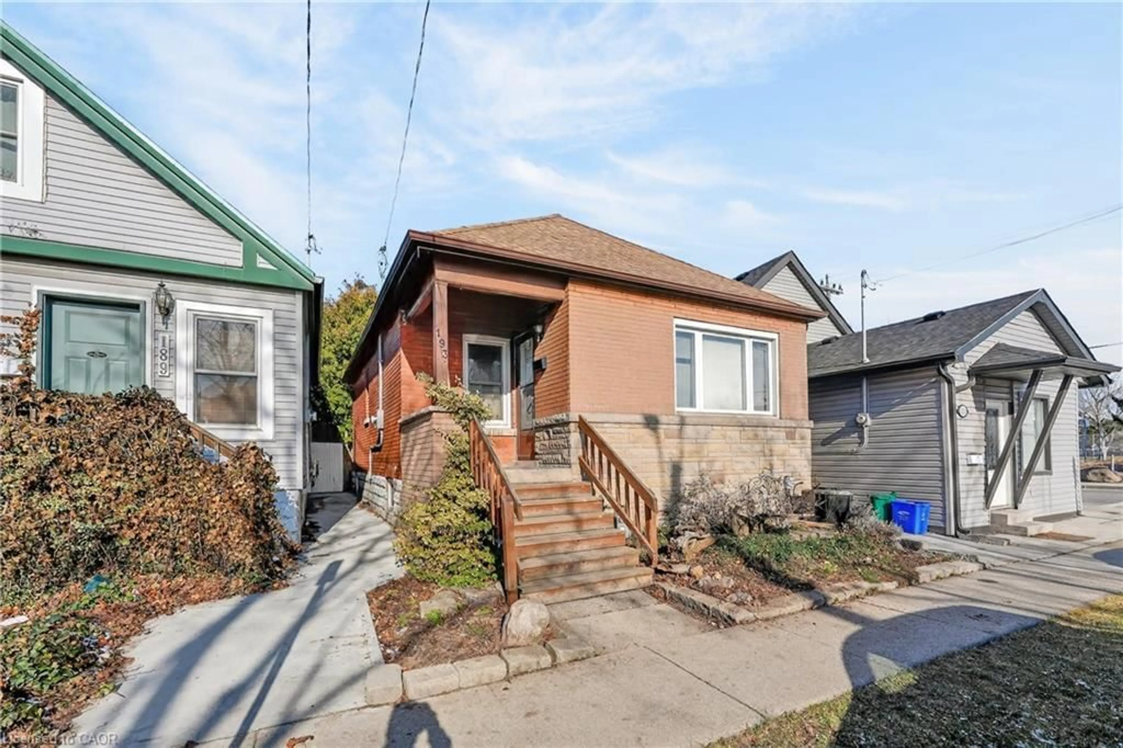 Home with brick exterior material, street for 193 Tragina Ave, Hamilton Ontario L8H 5C7