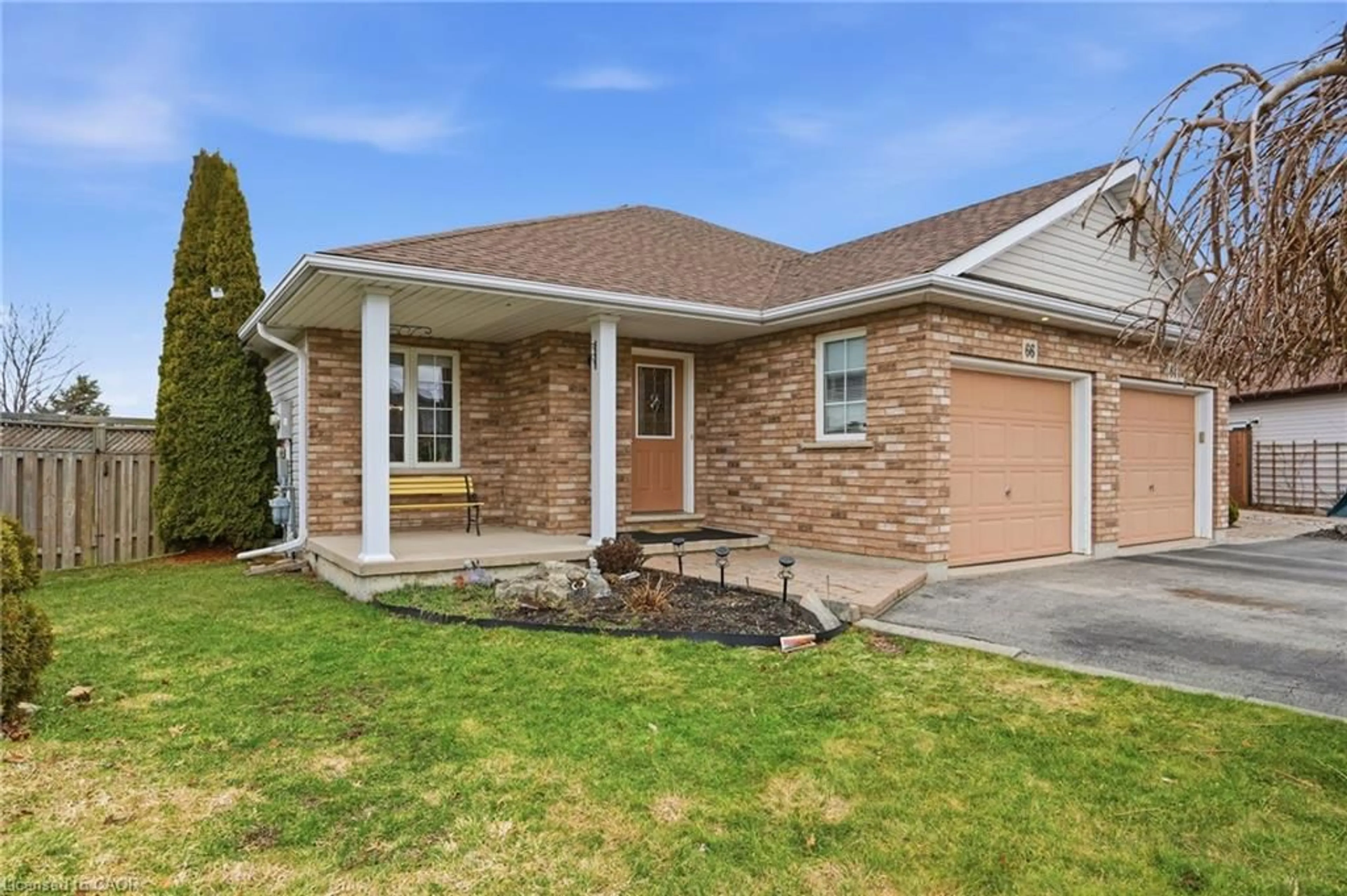 Home with brick exterior material, street for 66 Golden Acres Dr, Smithville Ontario L0R 2A0