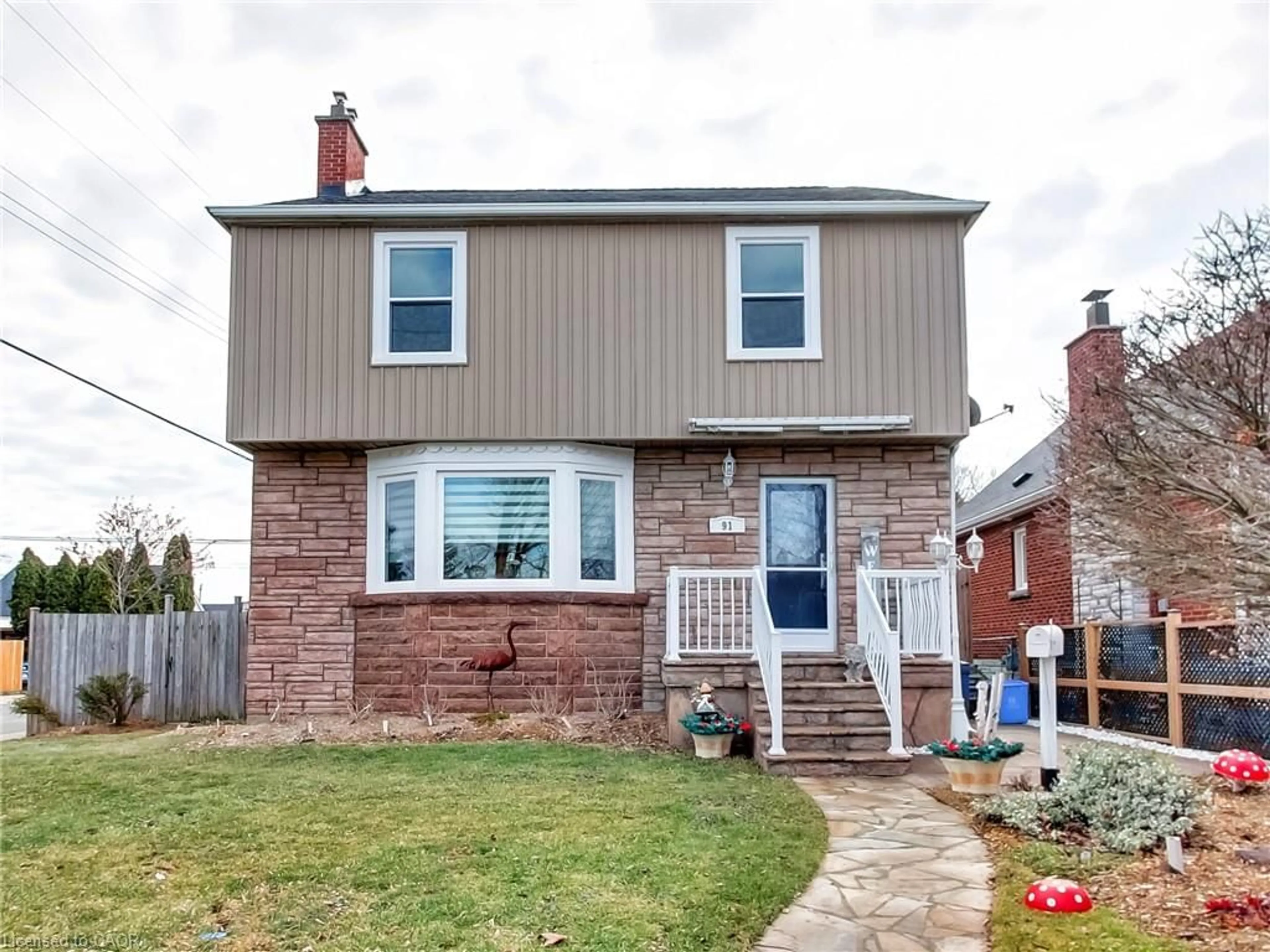 Home with brick exterior material, street for 91 Weir St, Hamilton Ontario L8K 3A8