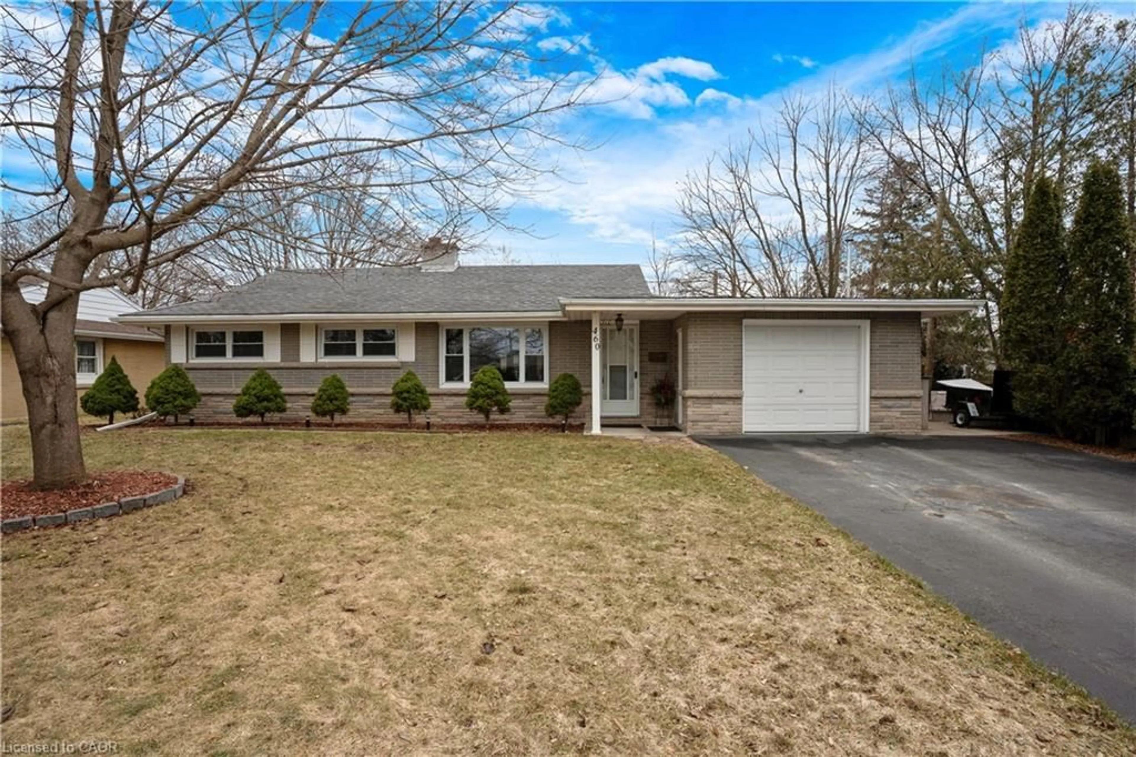 Unknown for 460 Bishop St, Cambridge Ontario N3H 2K3